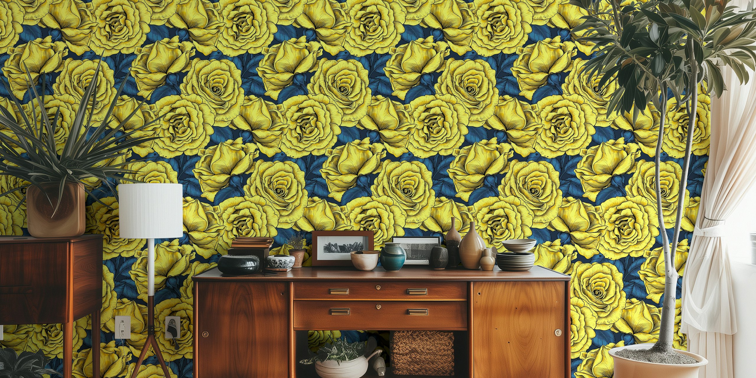 Yellow roses s plavim lišćem u dekoru