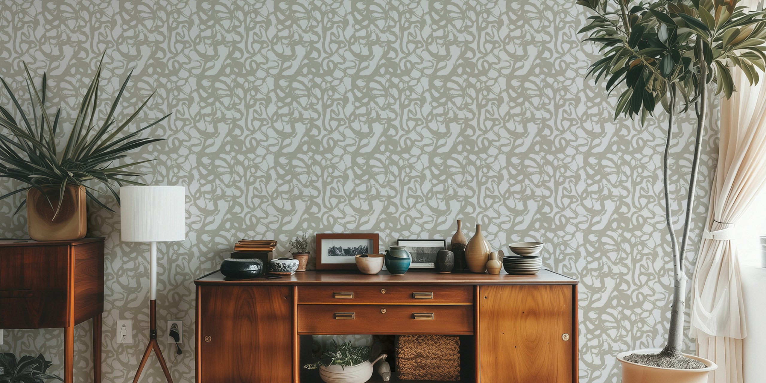 Beige brush strokes wallpaper huoneessa