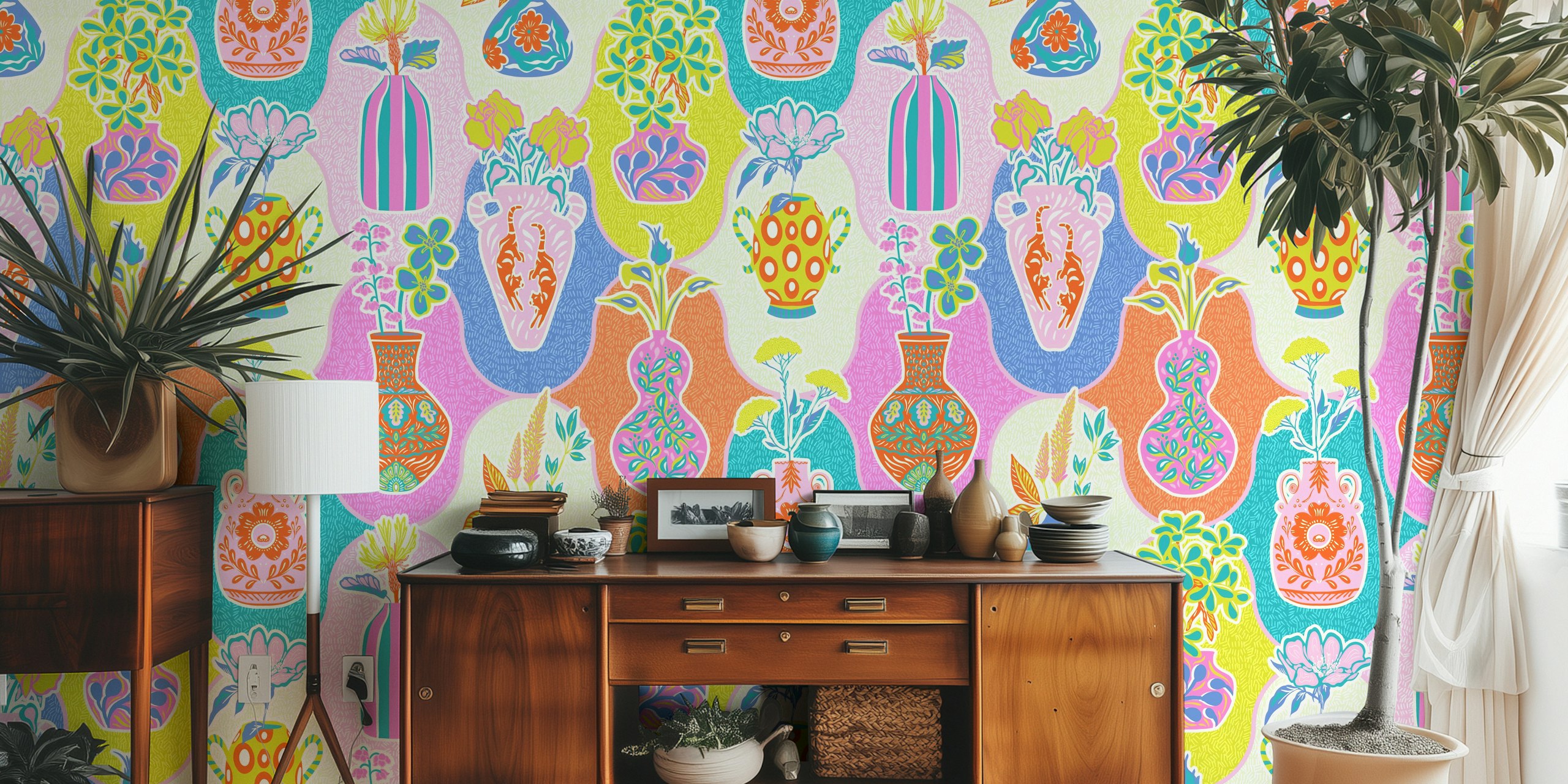 Výstava tapet Colorful Kitschy Floral Vases