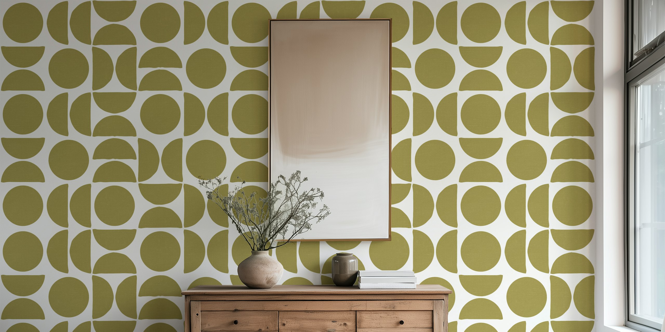 Olive circle shapes wallpaper in una stanza