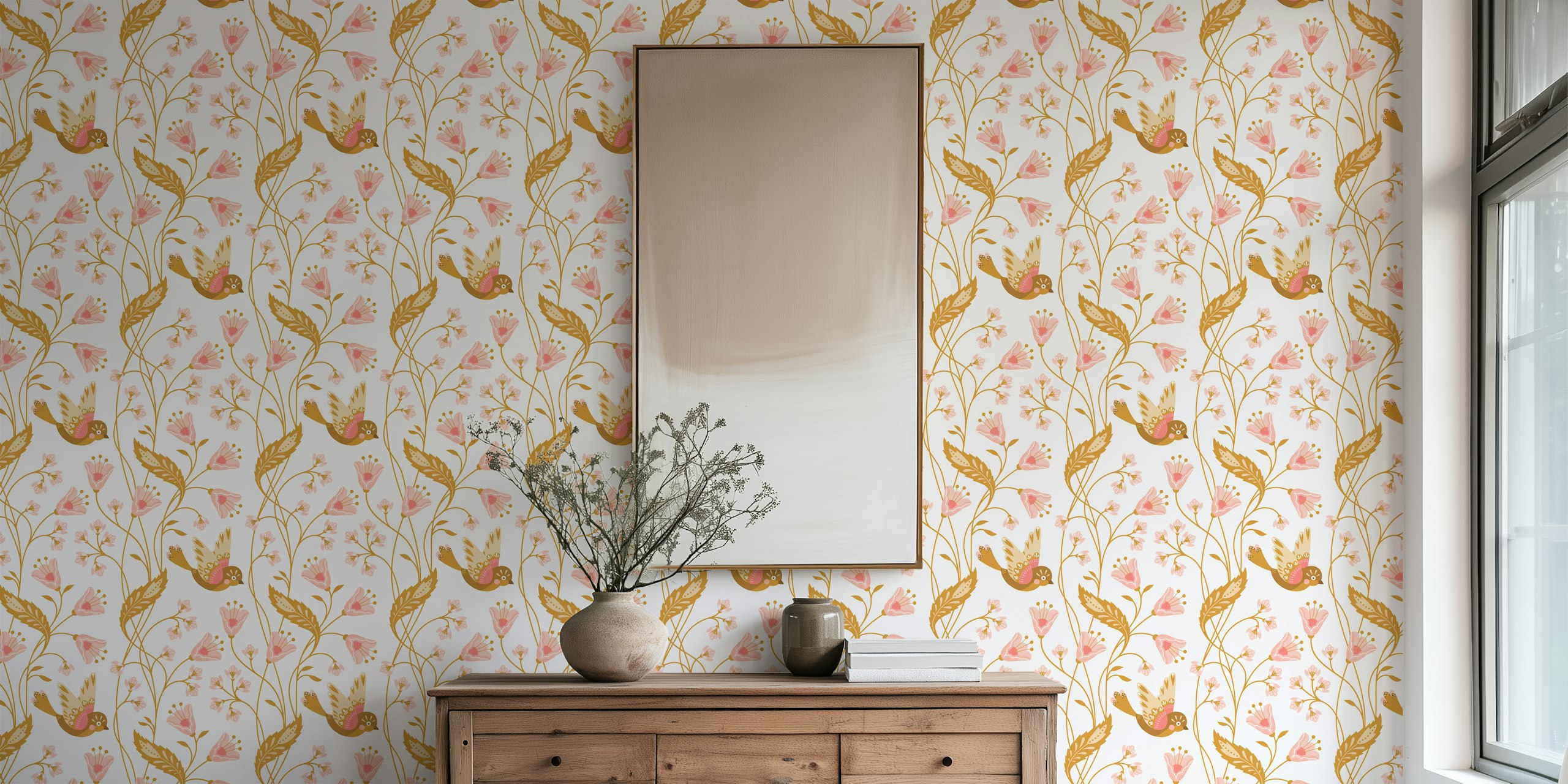 Pastelroze bloemen- en faunamuurschildering met grillig patroon