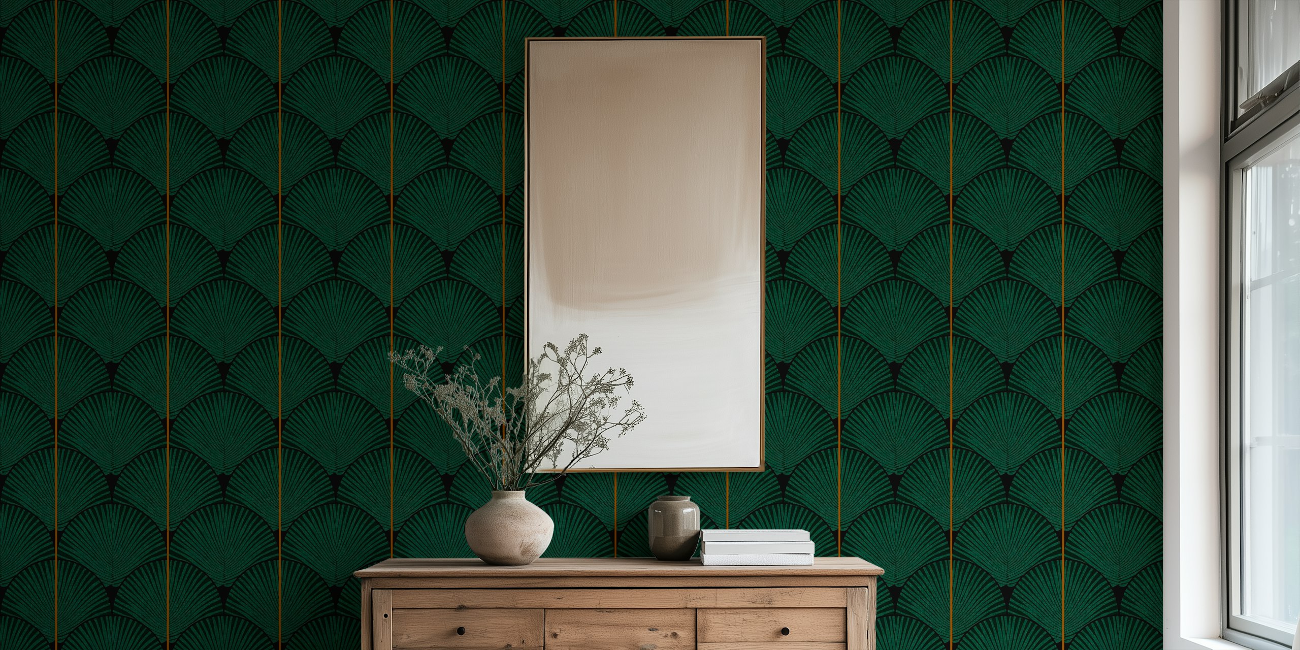 Papel pintado de hojas de palma verde oscuro en una habitación