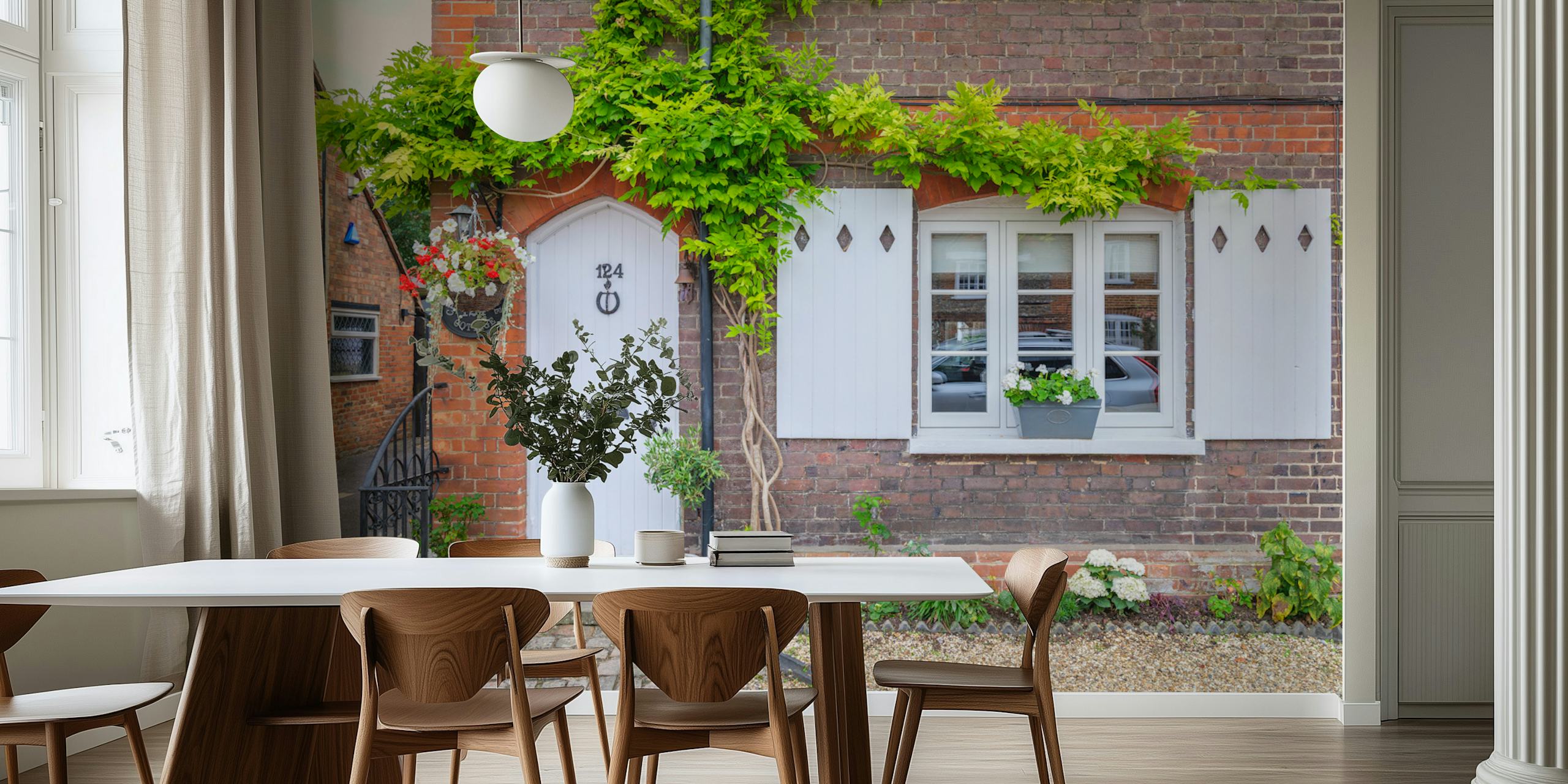 Vine-Clad Cottage Charm-behang in een kamer