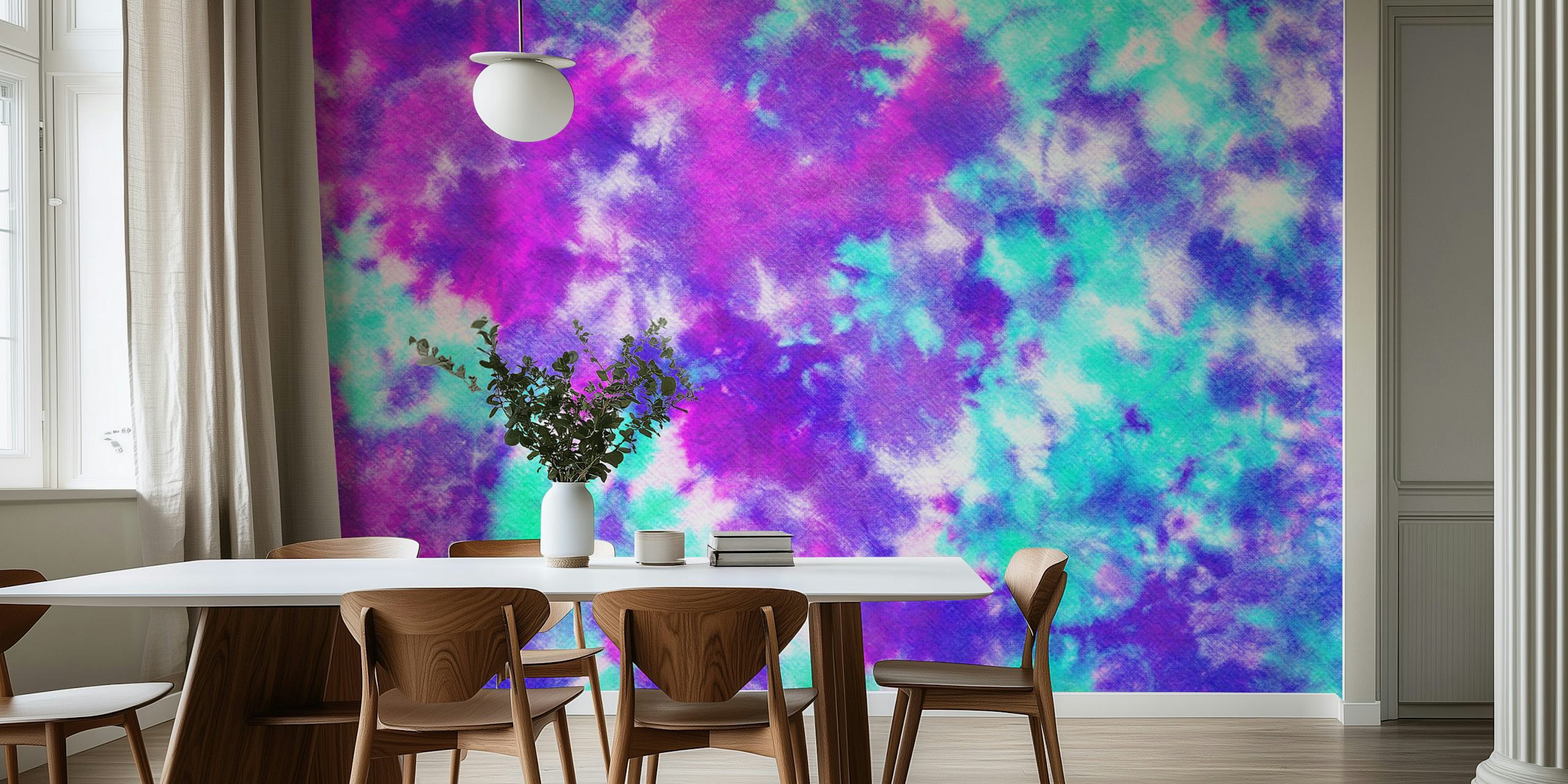 Carta da parati colorata con motivo tie-dye con sfumature di viola, rosa e blu per l'arredamento di interni