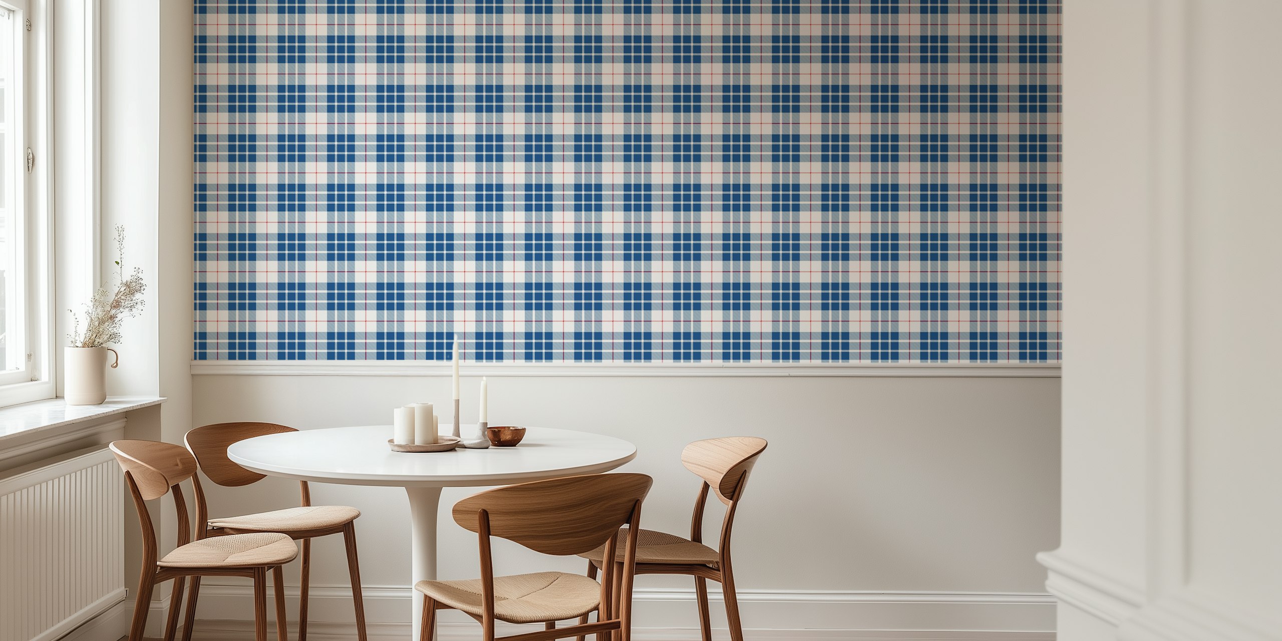 Papier peint tartan bleu et blanc dans une pièce