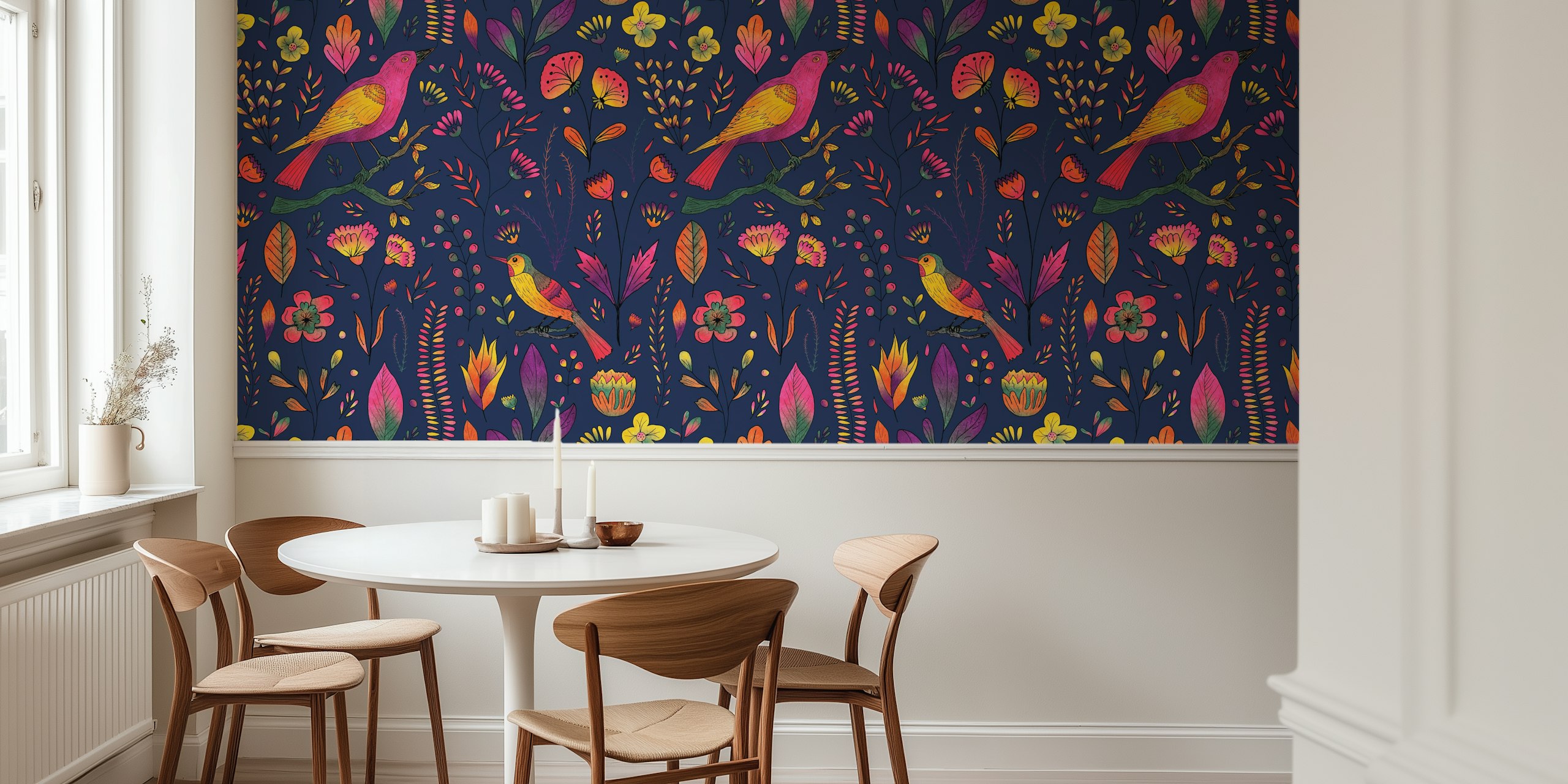 Kleurrijk bloemen- en vogelsbehangontwerp
