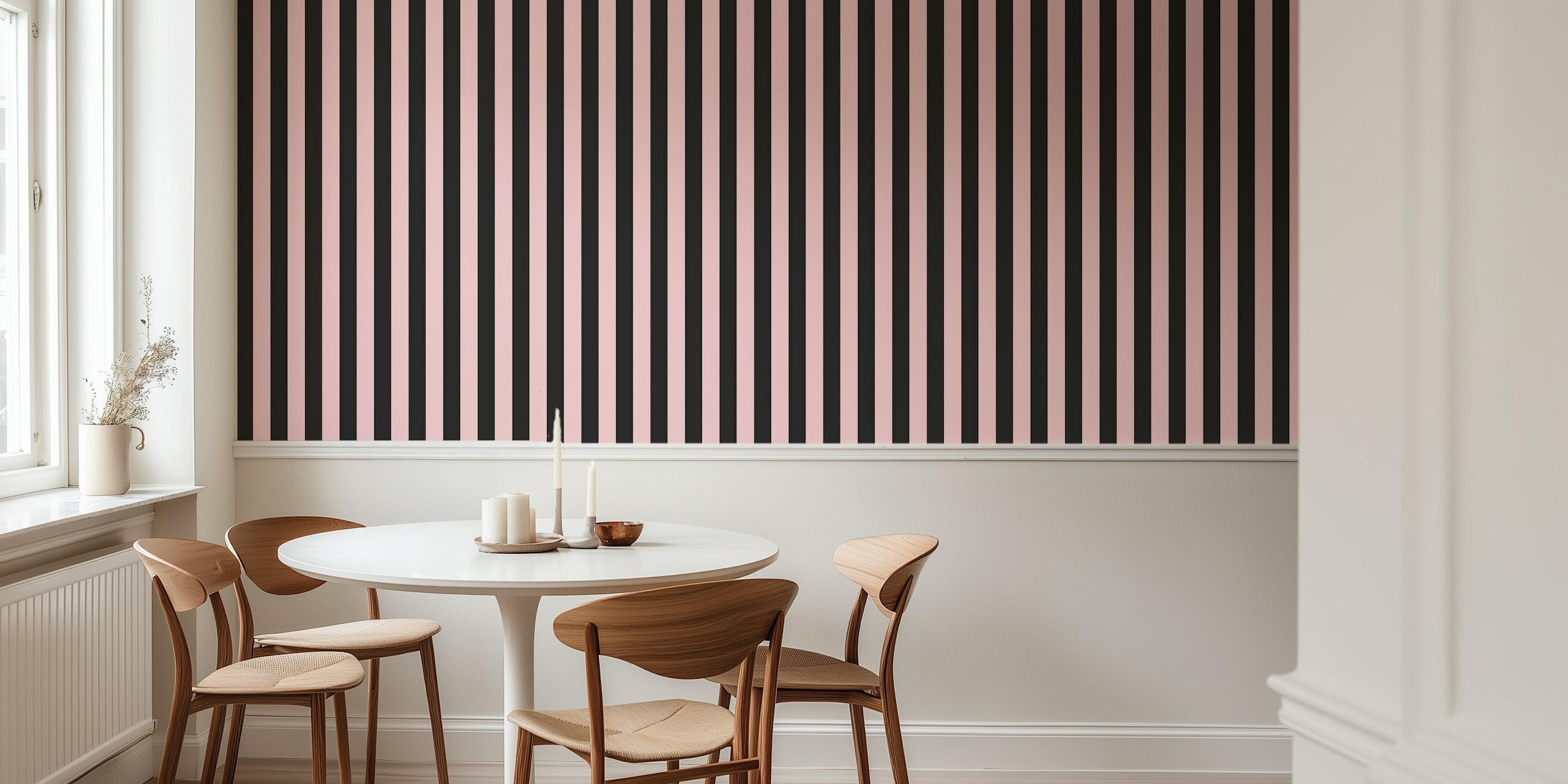 Mural vertical listrado rosa e preto de happywall.com