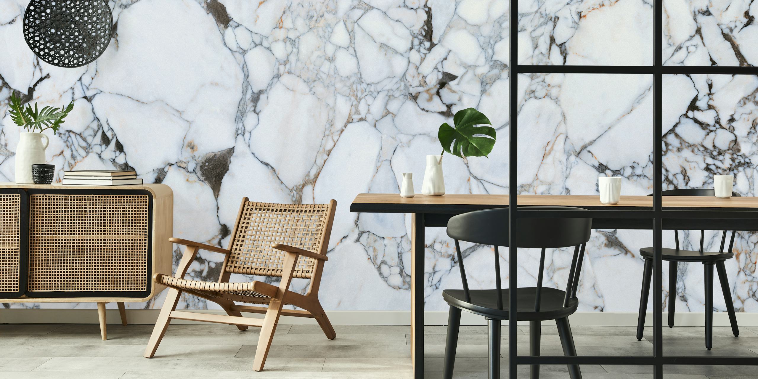 Breccia Medicea White Marble tapet i ett rum