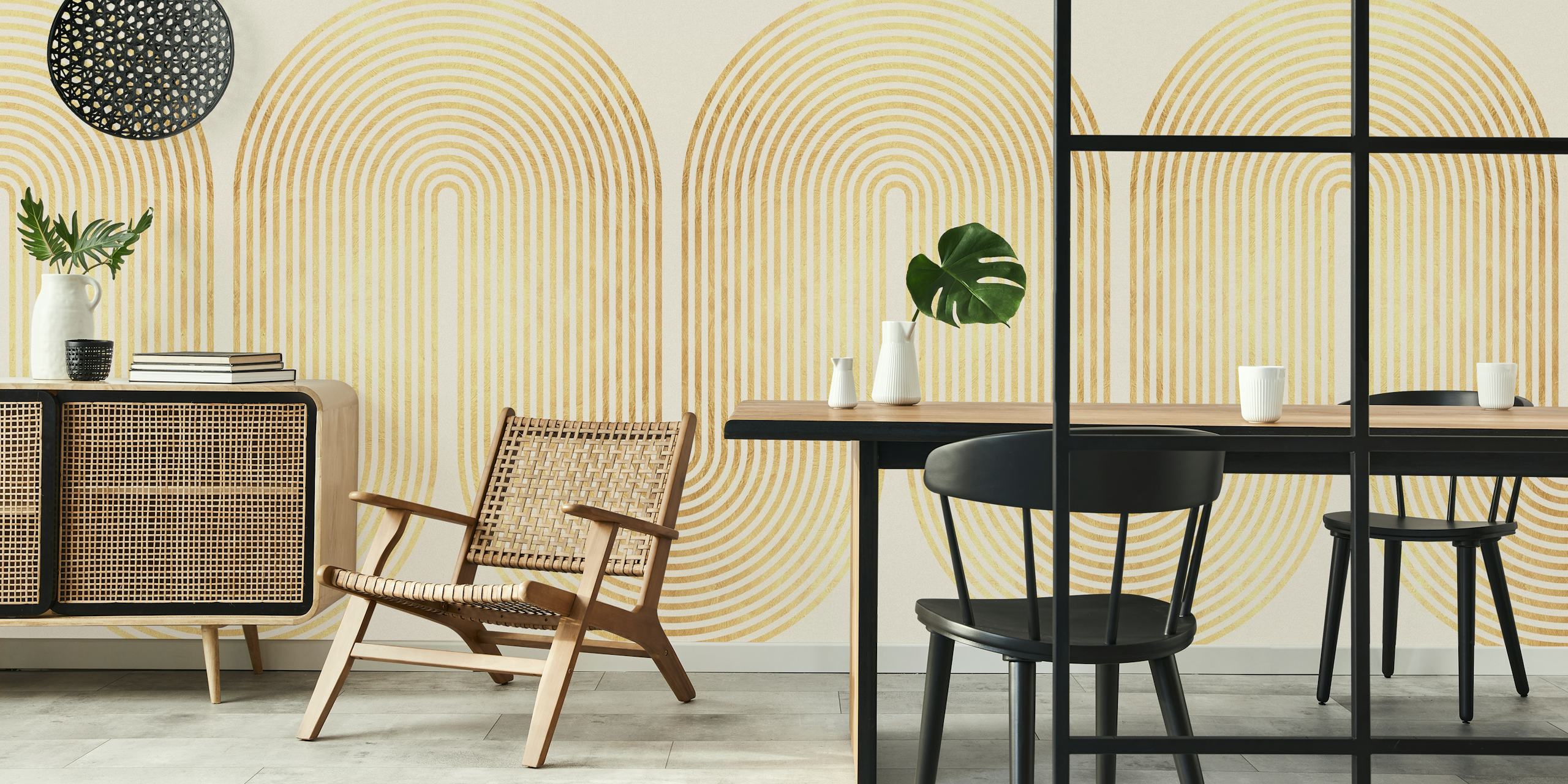 Golden wavy lines pattern wallpaper in soft beige tones.