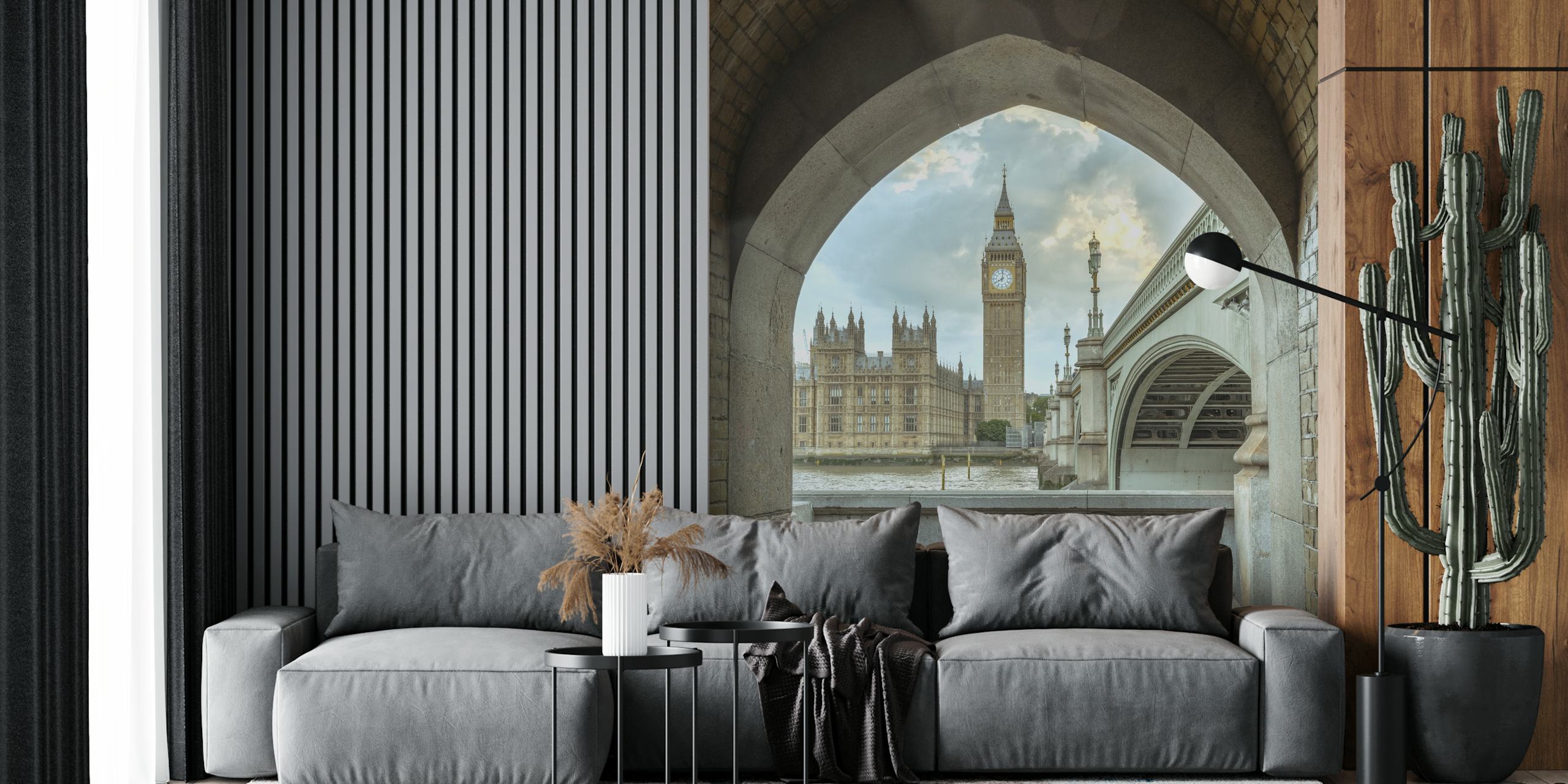 Big Ben gesehen durch ein Wandgemälde mit Torbogen