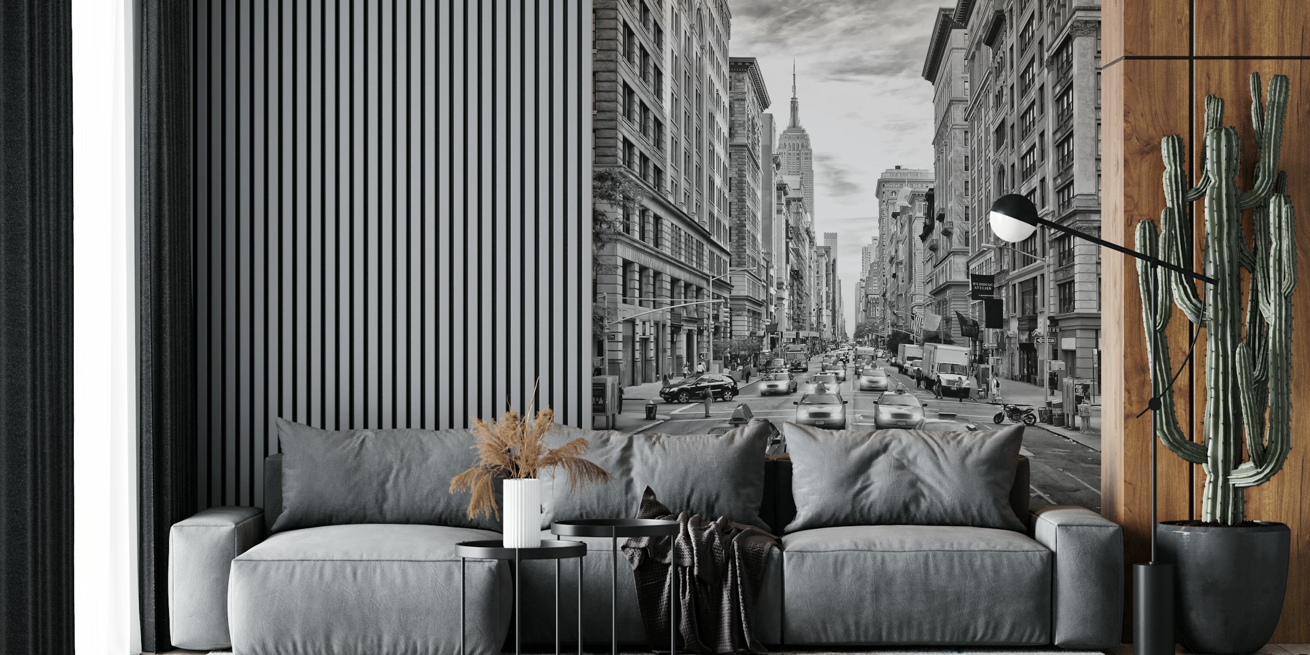 Monochrome wallpaper of Fifth Avenue traffic