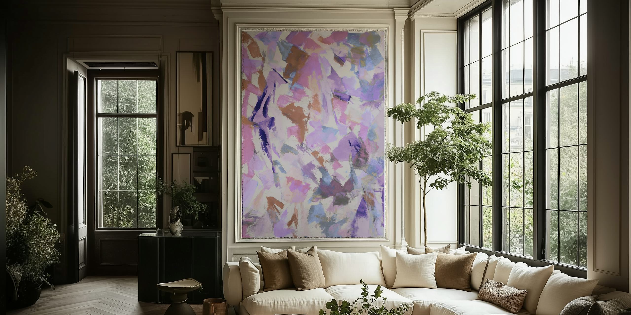 Muurschildering met abstracte penseelstreken in zachte paars- en rozetinten met hints van blauw en bruin
