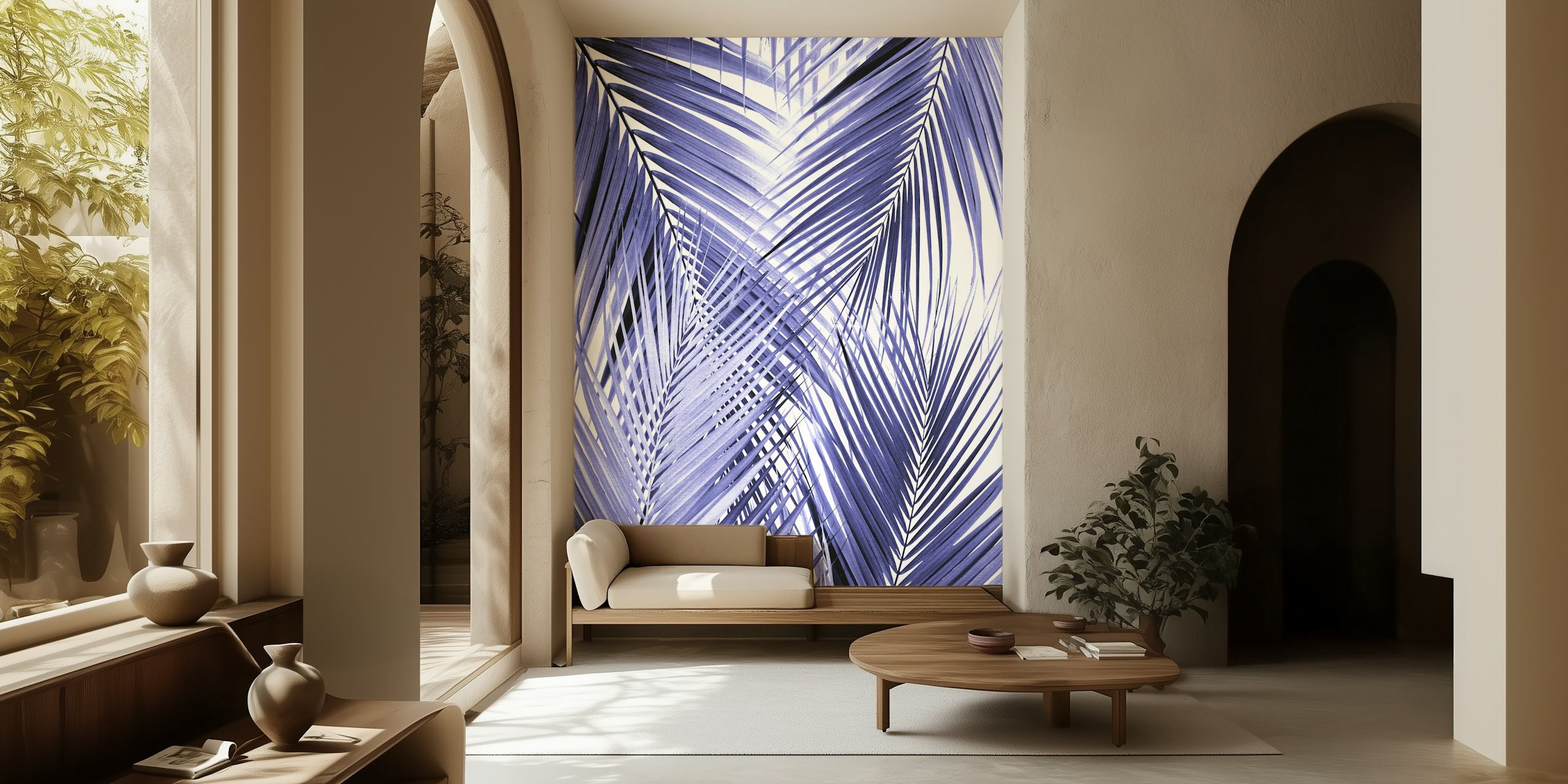 Very Peri Palm Leaves Cali 2 tapet i ett rum