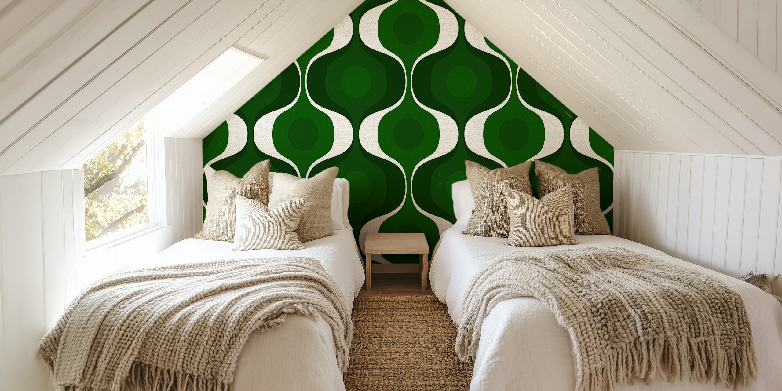 Green and white geometric pattern wallpaper