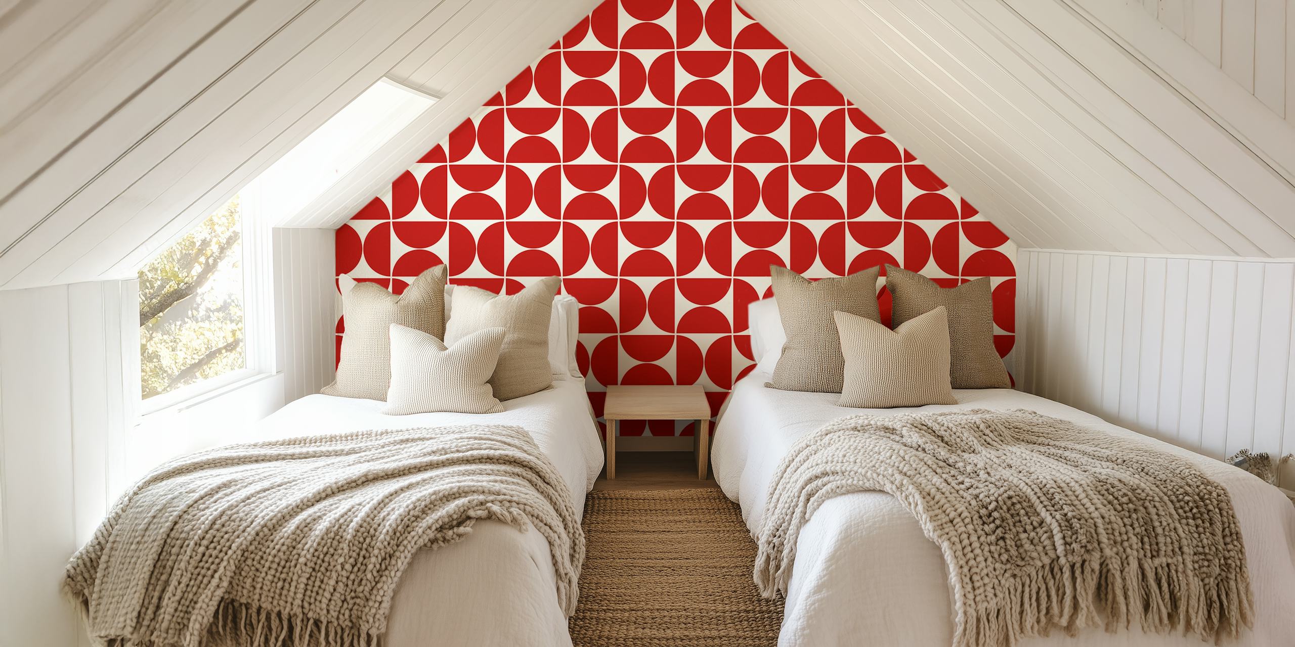 Decorazione murale moderna di metà secolo con motivi geometrici rossi