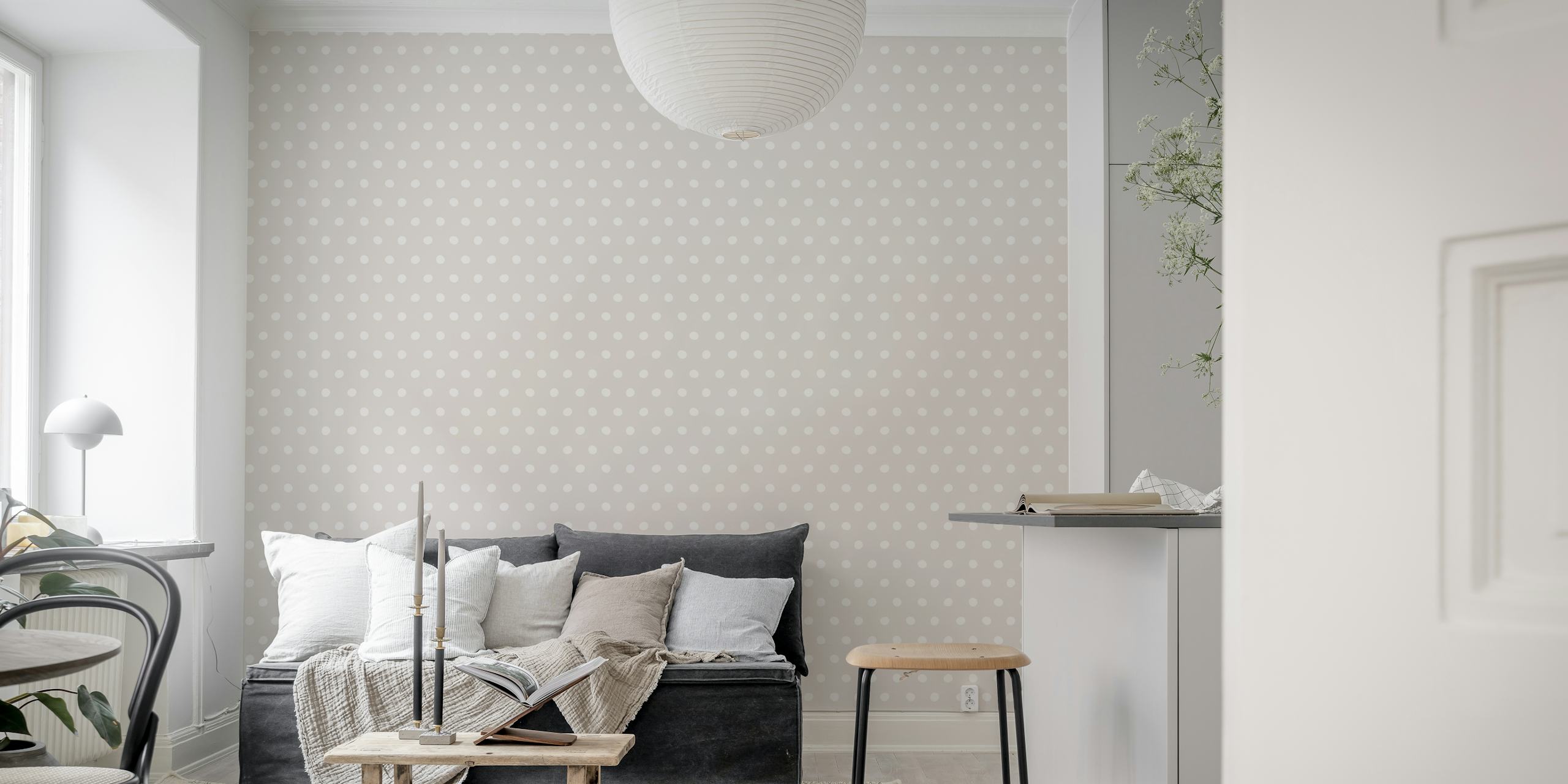 Wonky Dots pehmeä beige tapetti huoneessa