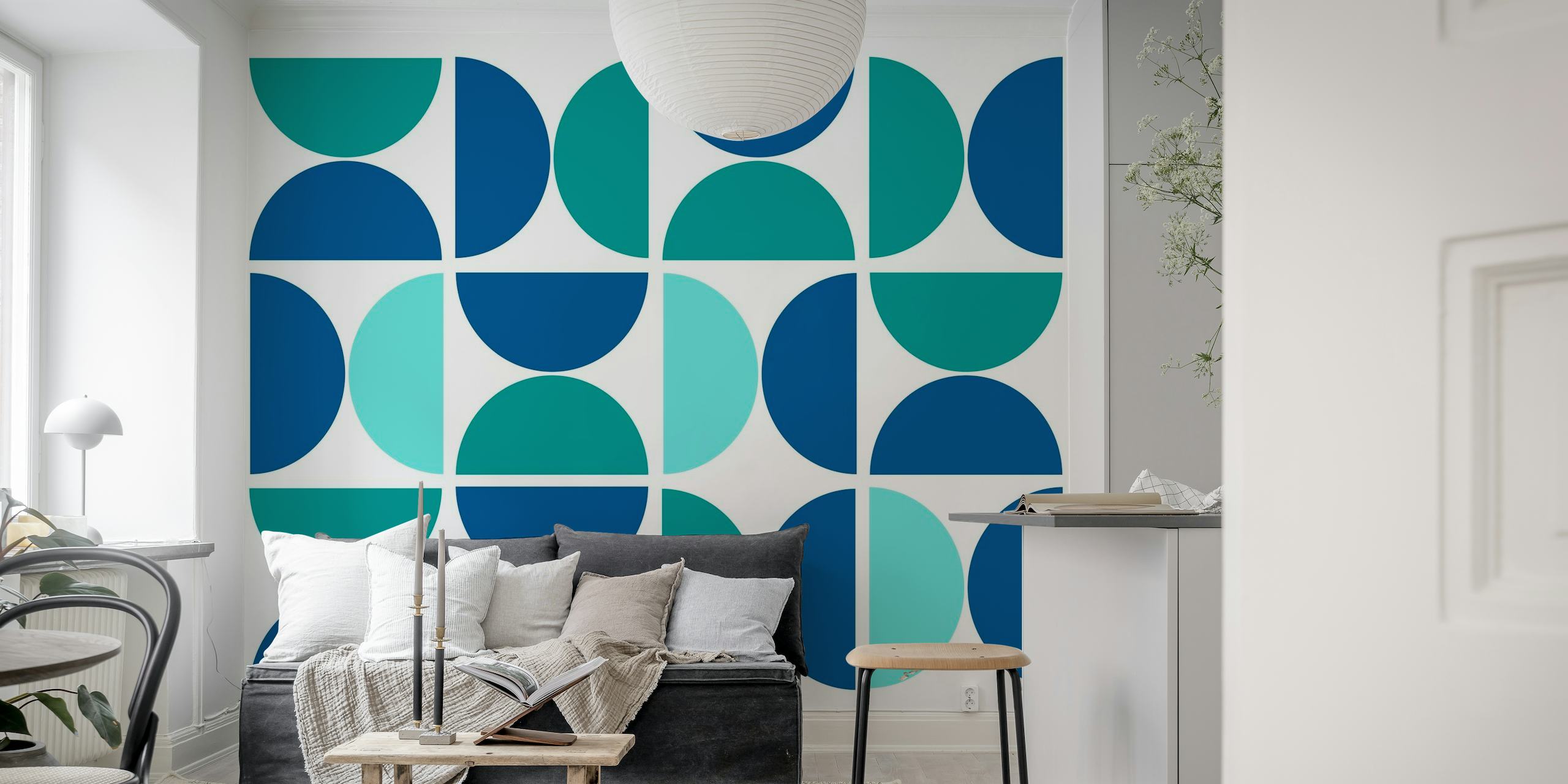 Muurschildering met geometrisch patroon met overlappende cirkels in blauwtinten