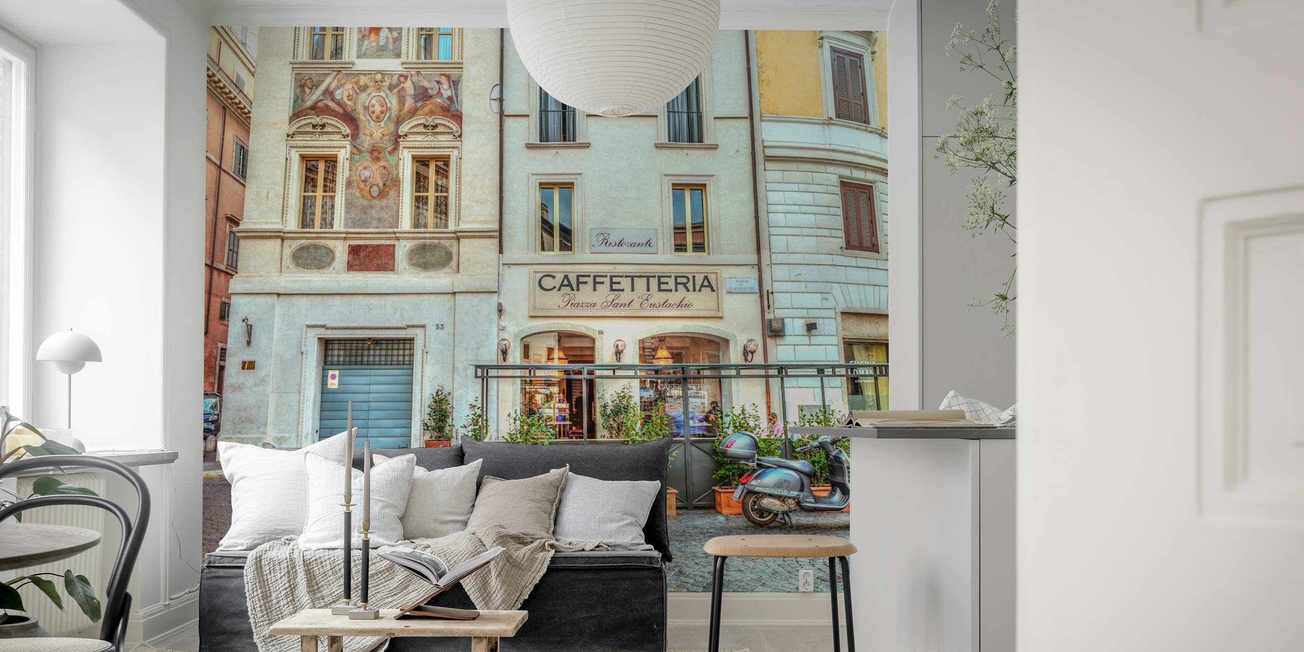 Mural de parede de um aconchegante café romano com plantas e uma Vespa