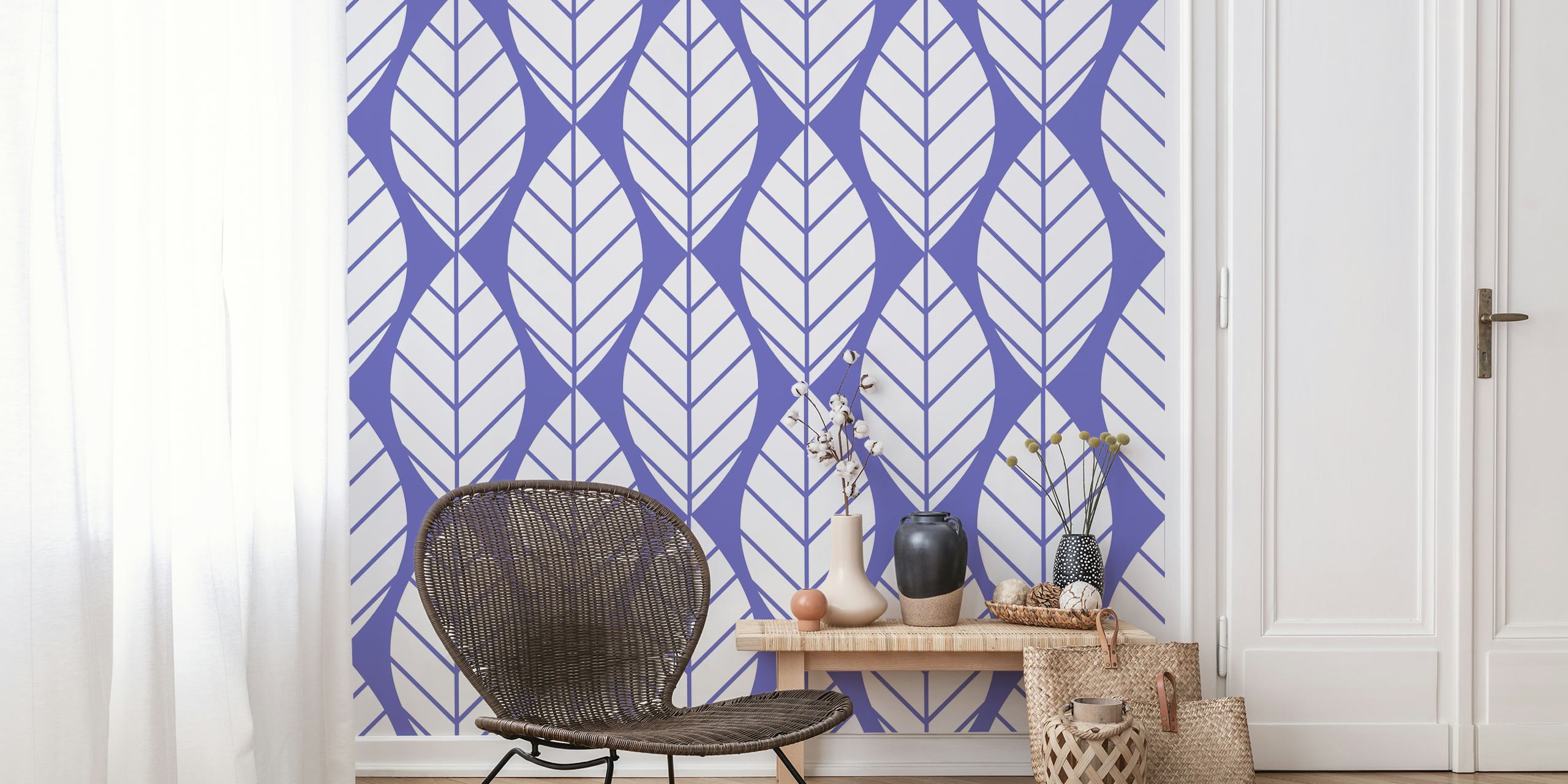 Leaves Very Peri Tapetdesign in einem Raum