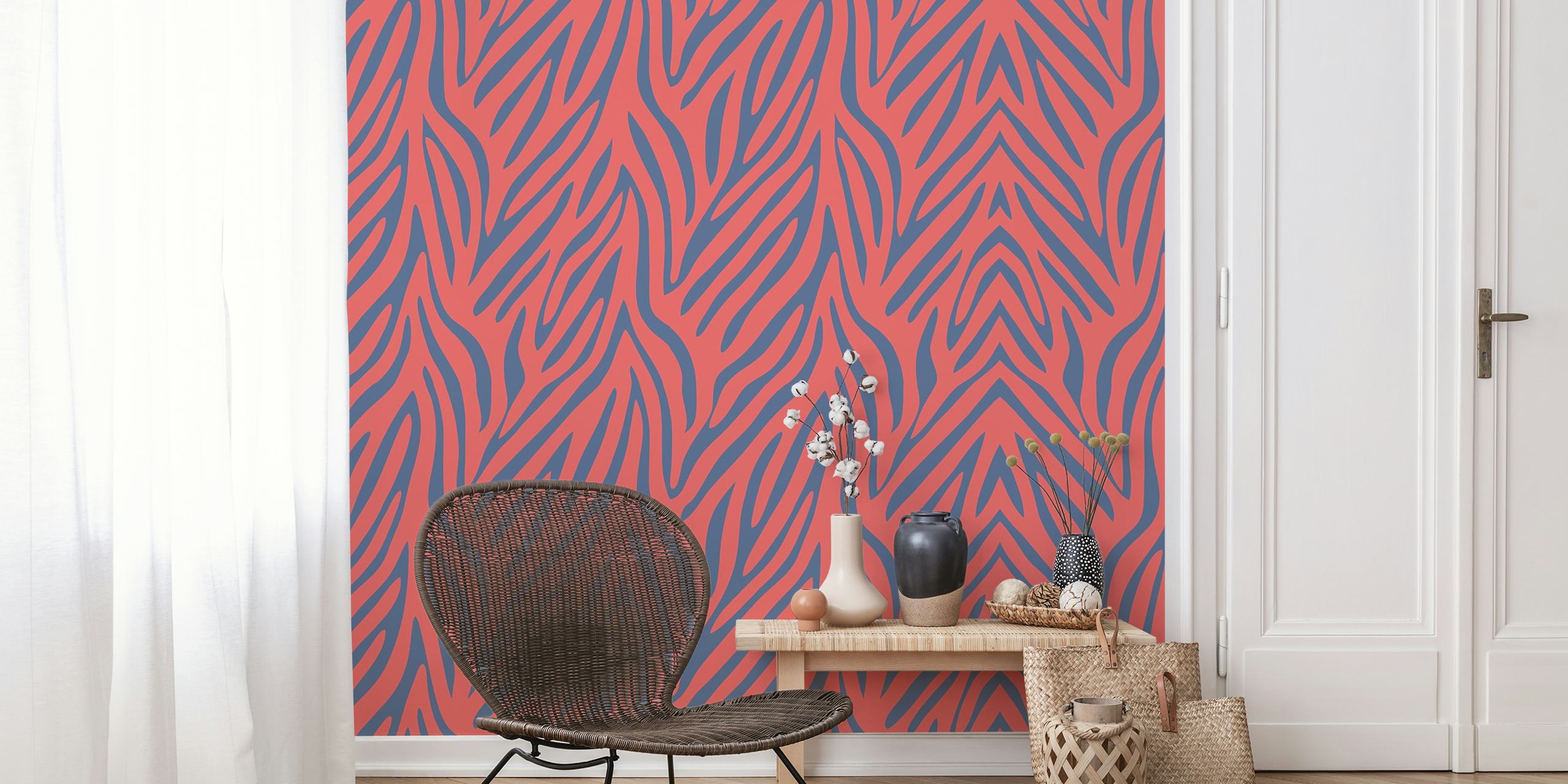 Coral red navy blue zebra print tapetti huoneessa