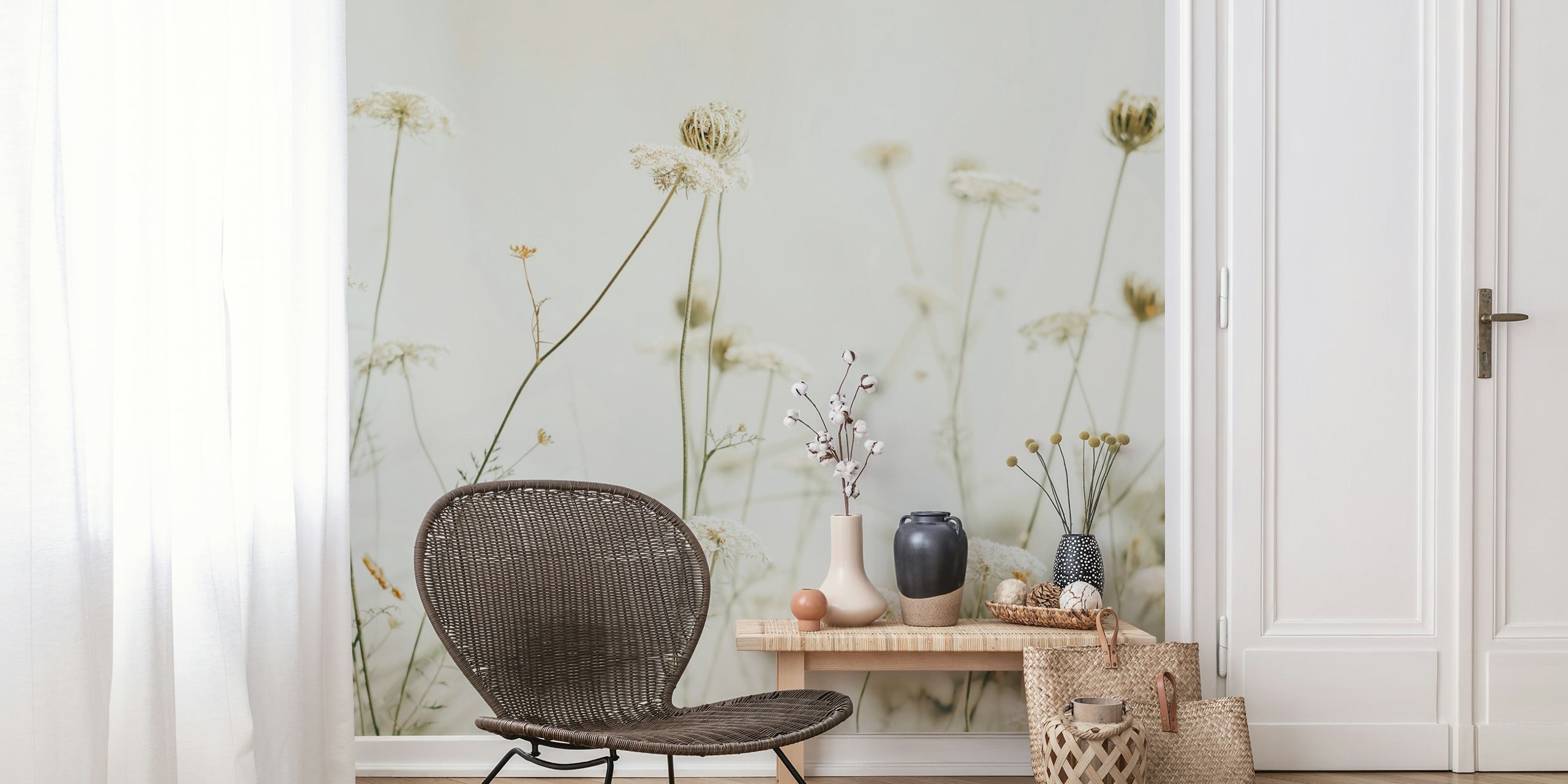 Eterisk äng med vilda blommor och gräs väggmålning