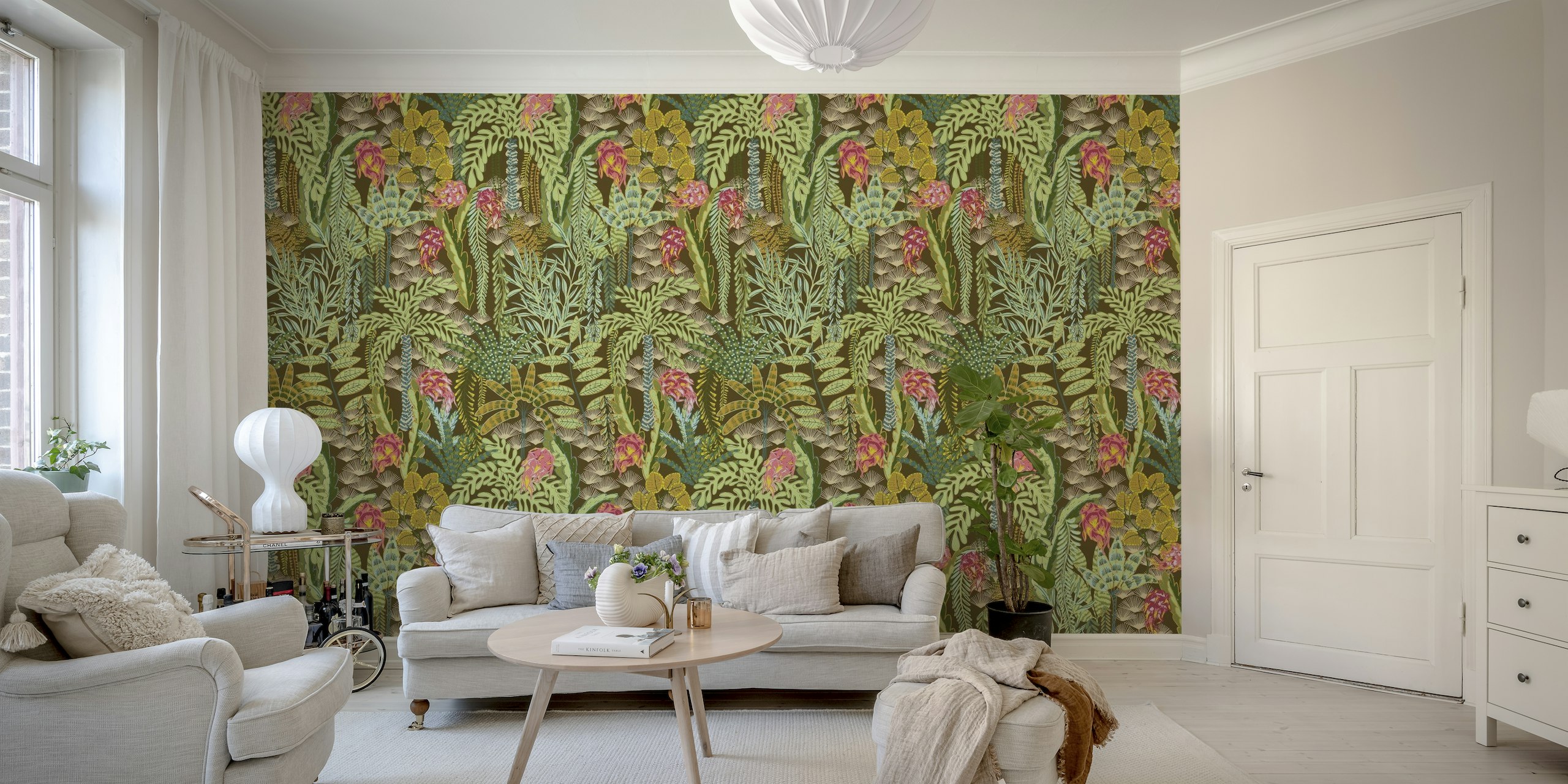 Mural de pared de flora tropical exótica con fruta del dragón y exuberante vegetación sobre un fondo marrón oscuro