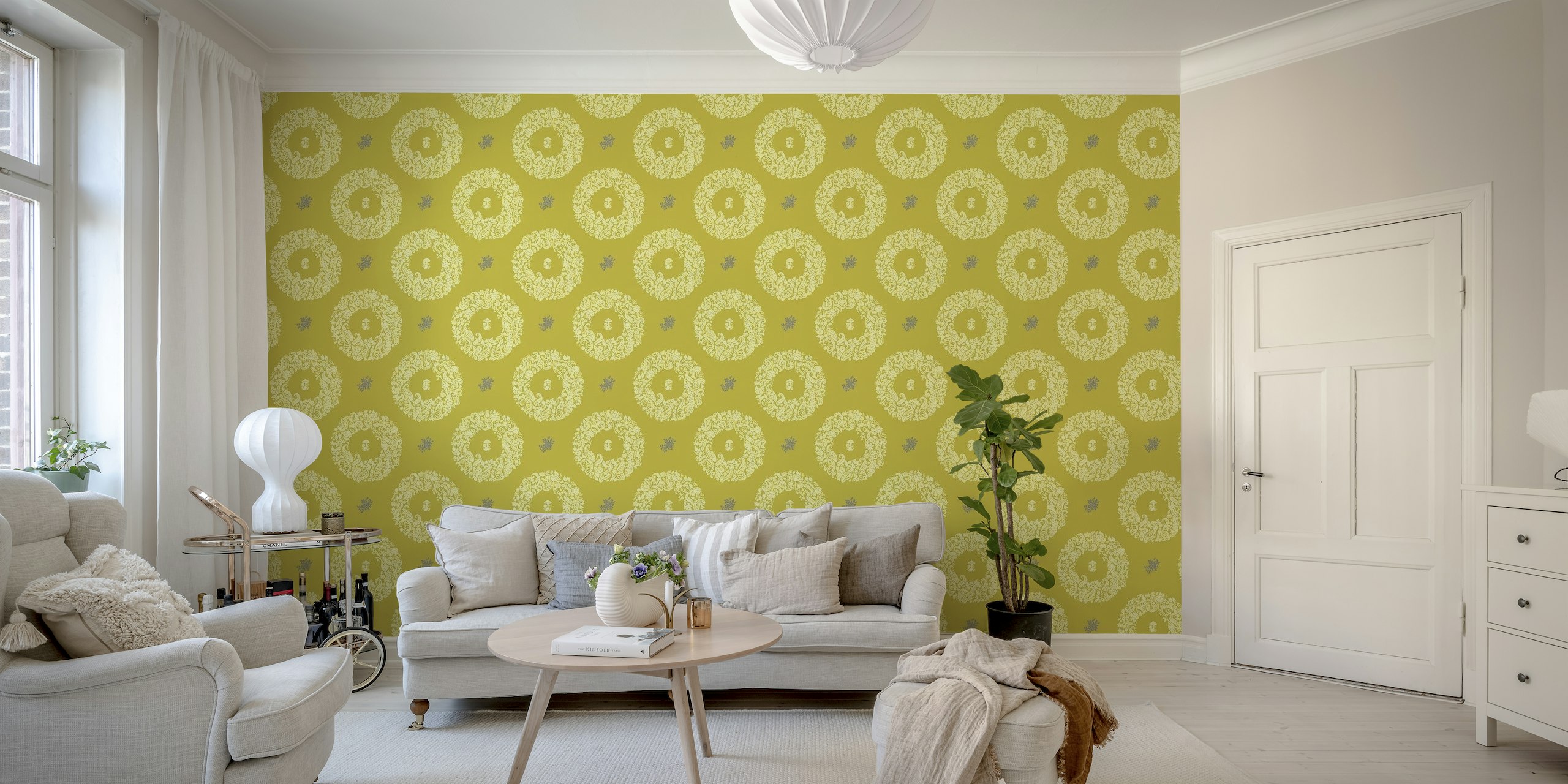 Scandi krans muurschildering op gele achtergrond met witte botanische patronen