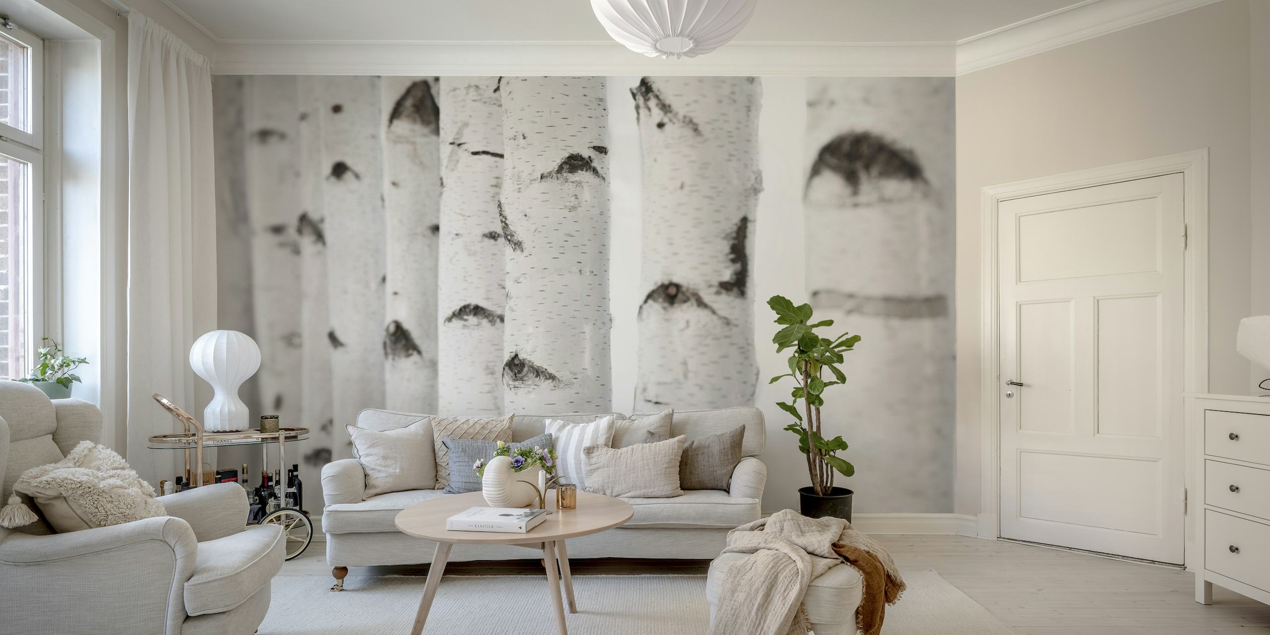 Um mural de parede com uma vista aproximada de troncos de bétula branca com marcas pretas, ideal para decoração de interiores.