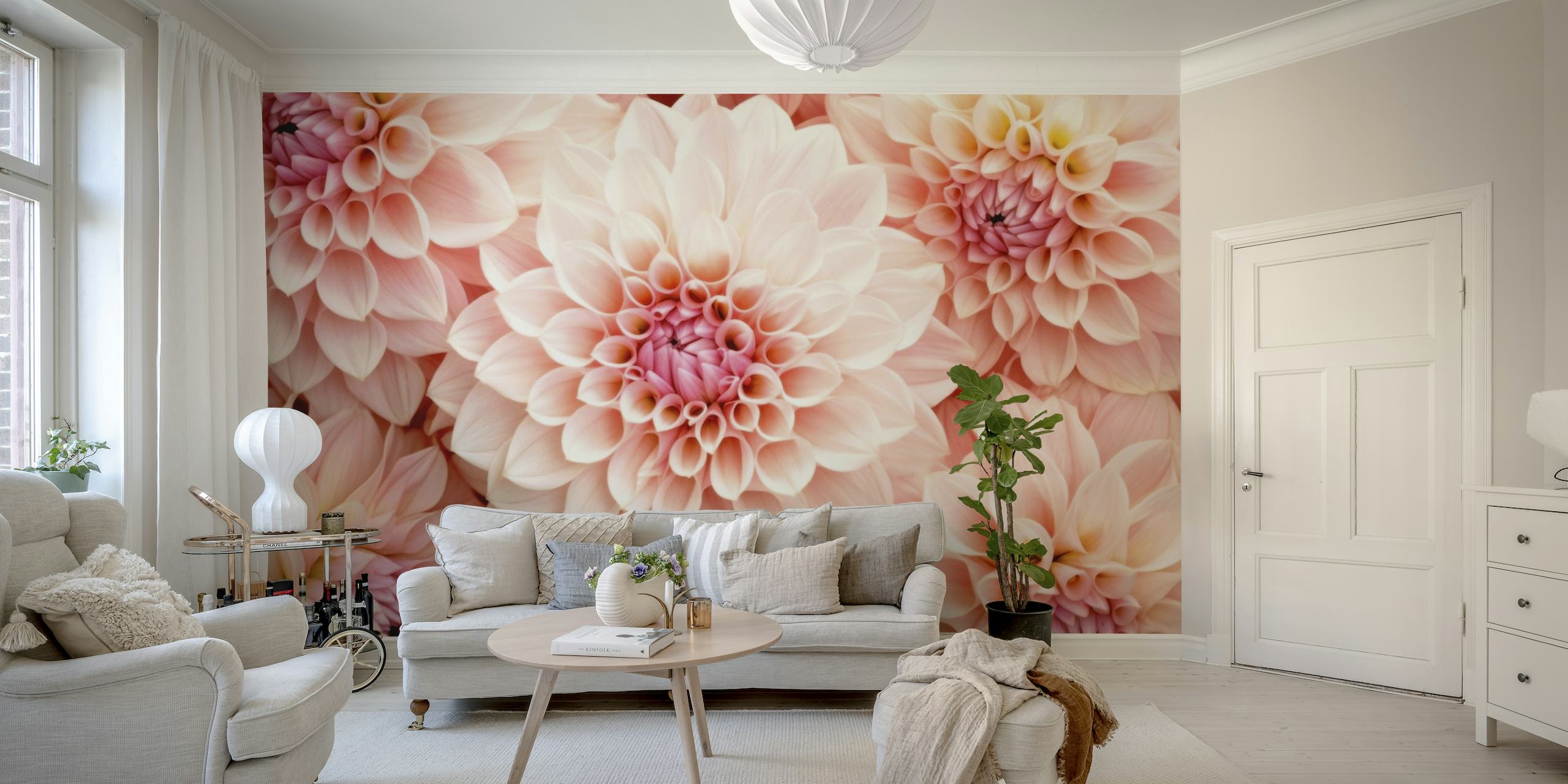 Opulent Baroque Peach Flowers behang