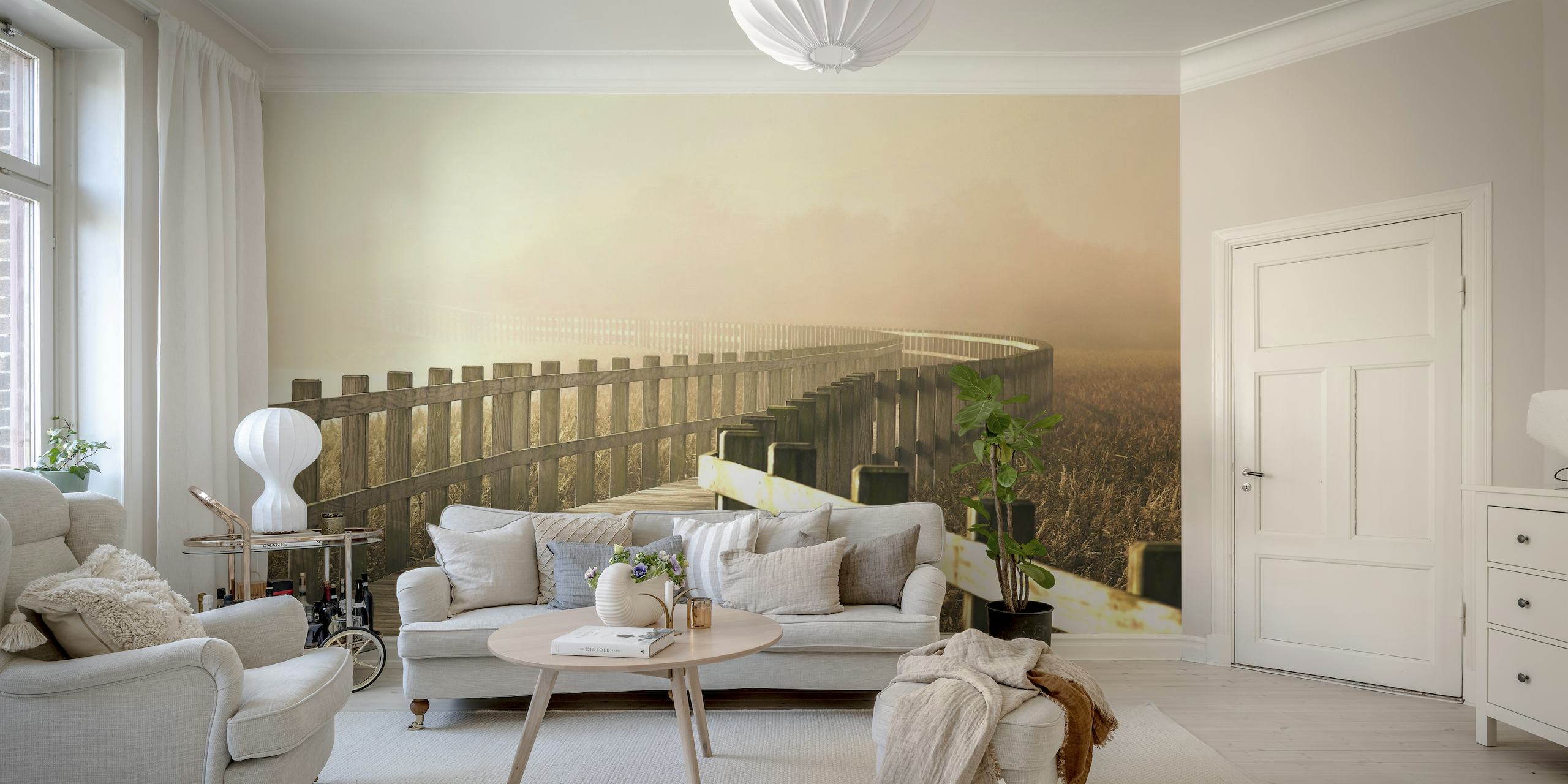 Une fresque murale sereine représentant un chemin ensoleillé à travers un paysage brumeux, évoquant la paix et l'optimisme.