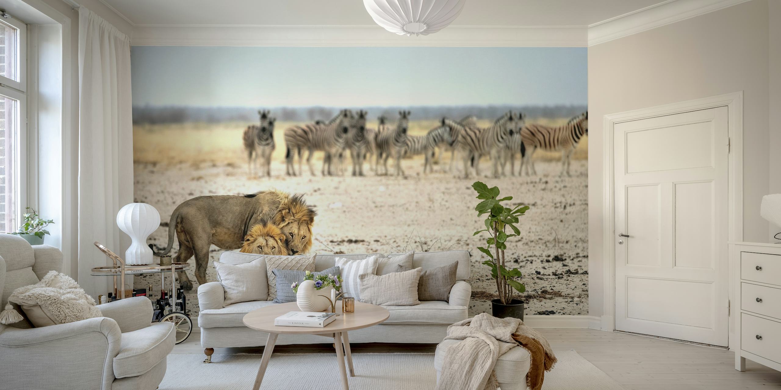 Leeuw en zebra's in een muurschildering in de Afrikaanse savanne