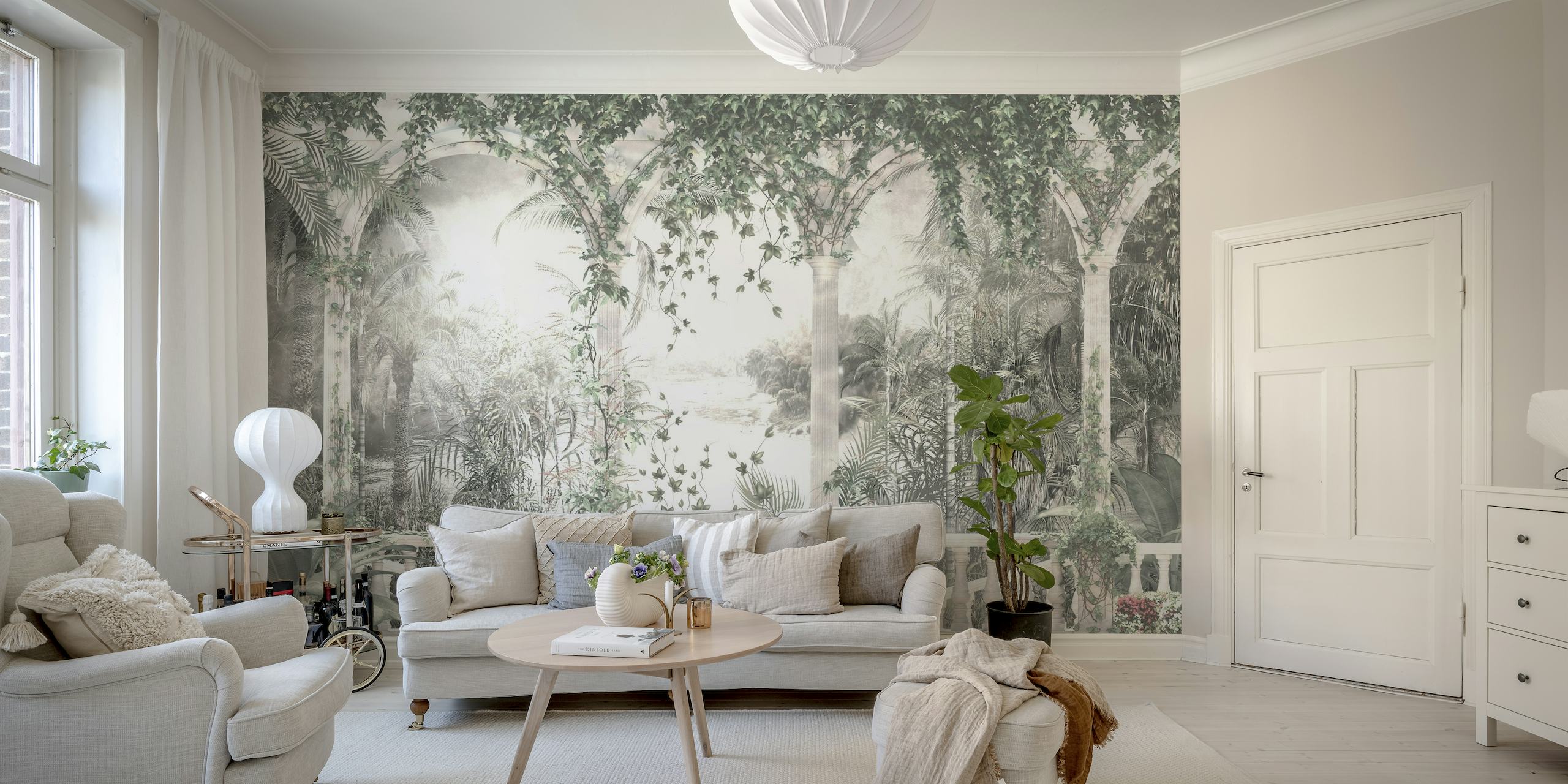 Vægmaleri med tropisk udsigt med buede træer og et fredfyldt landskab