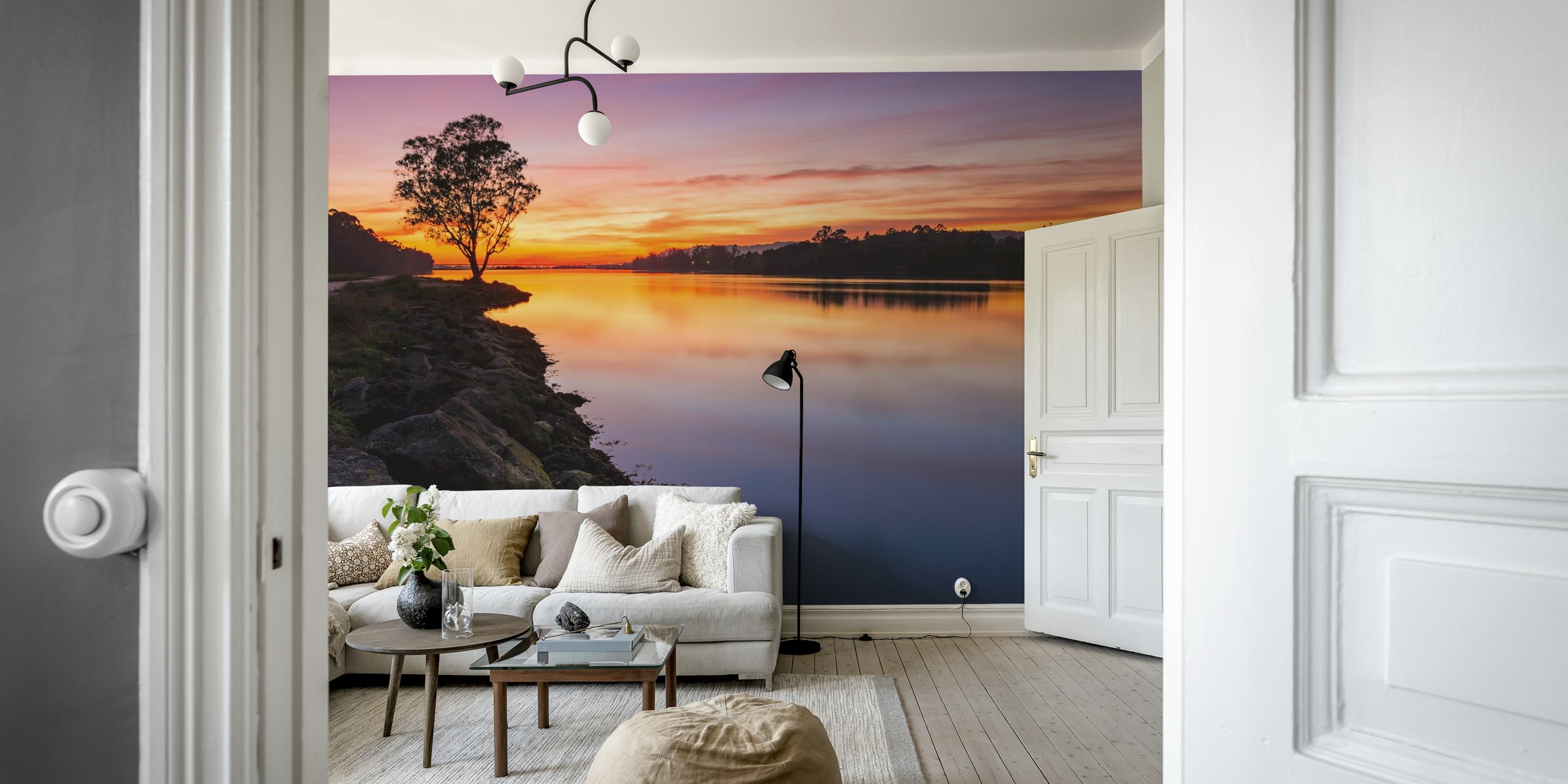 Twilight Reflection -tapetti, joka esittää rauhallista maisemaa
