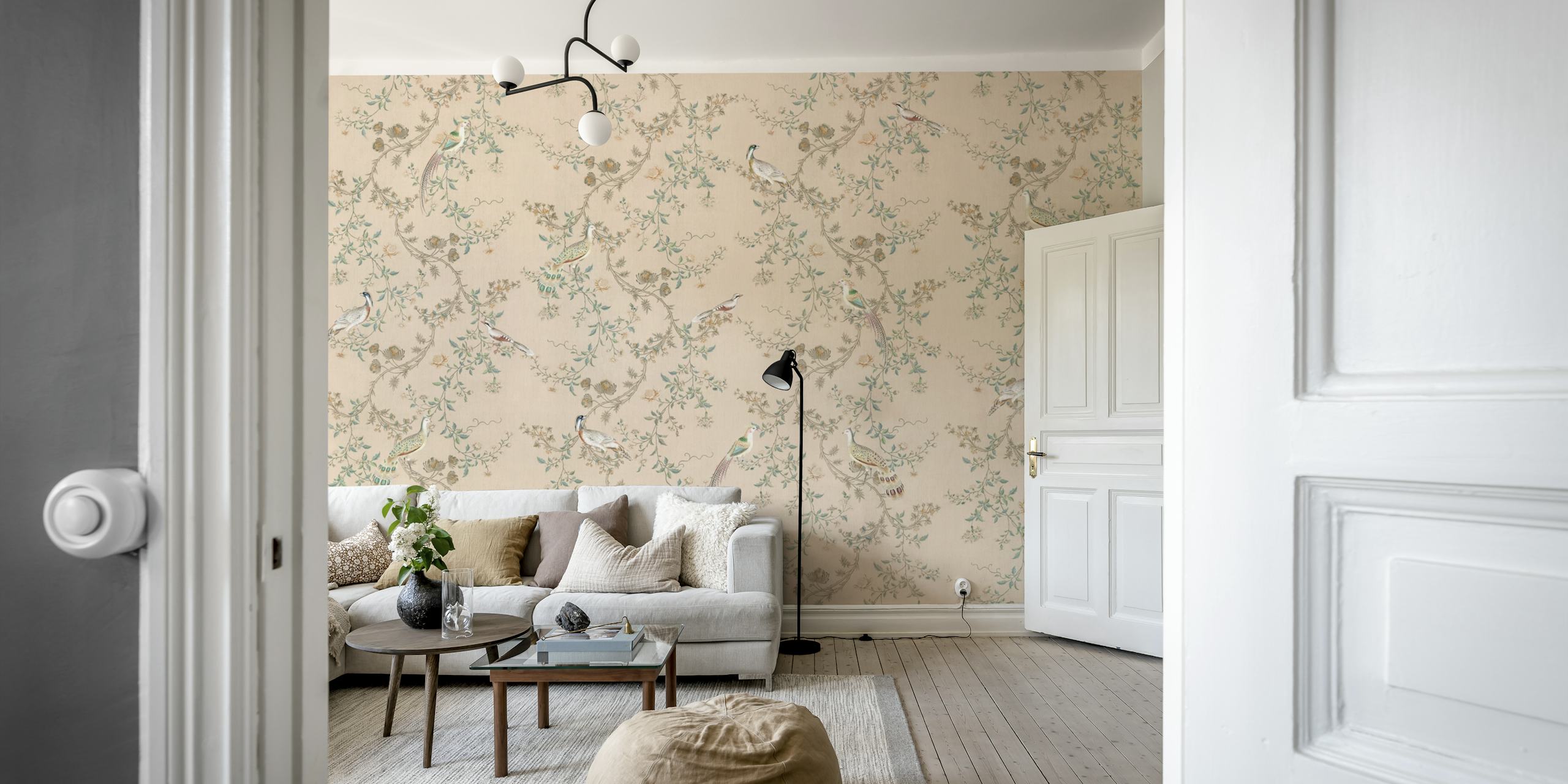 Chinoiserie birds and flowers wallpaper i et rum