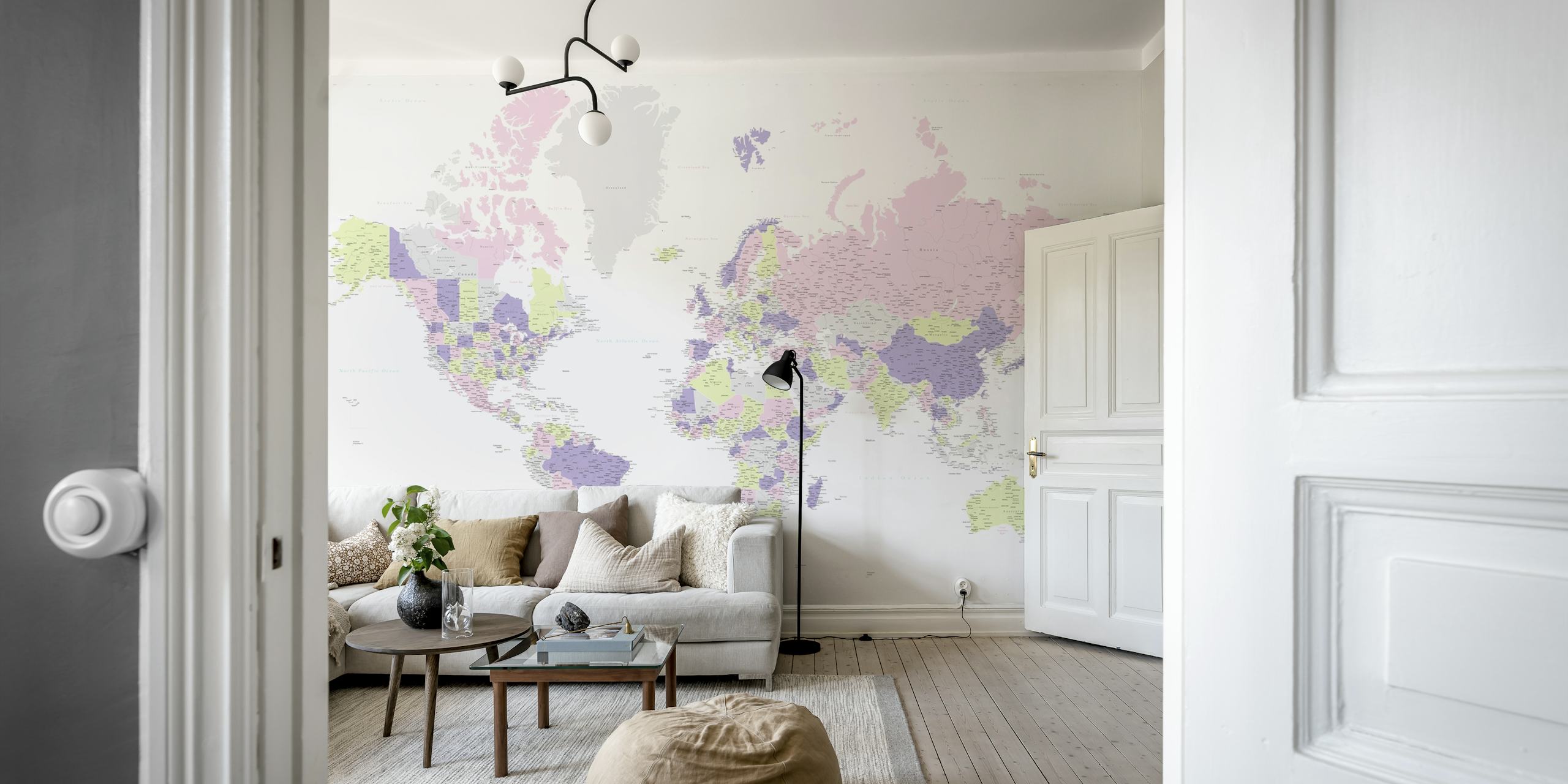 Valene world map high detaile exhibido en una habitación moderna