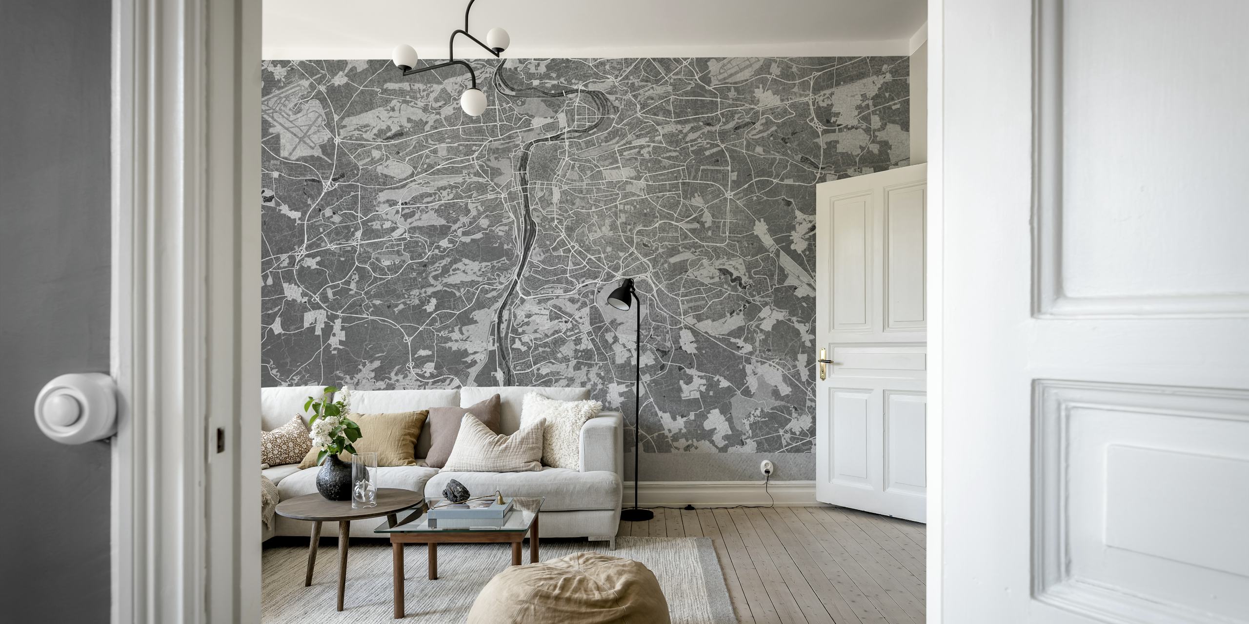 Gray vintage Prague map carta da parati in una stanza