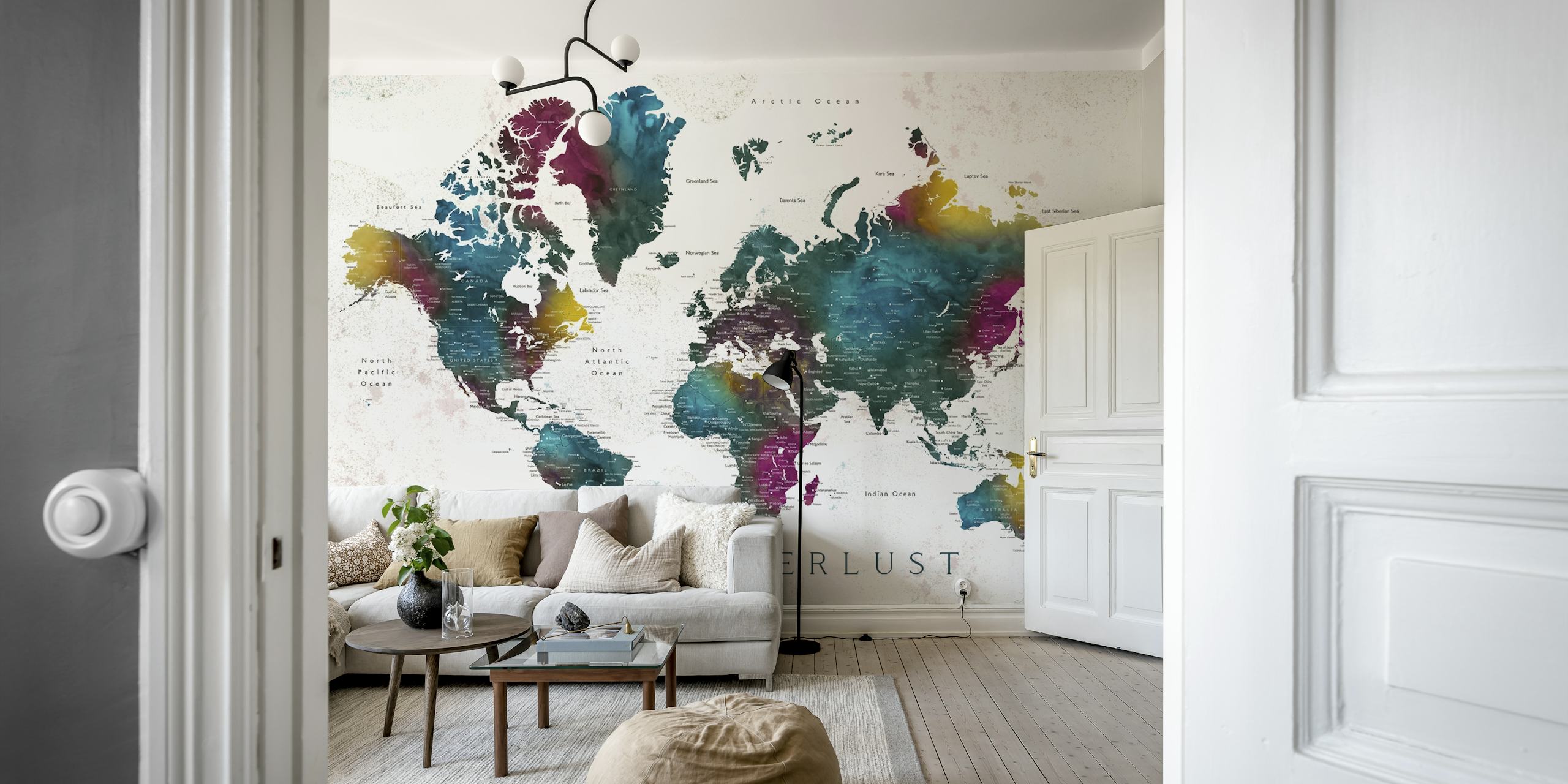Um mural colorido de mapa-múndi com o texto Wanderlust, perfeito para decoração com tema de viagens.