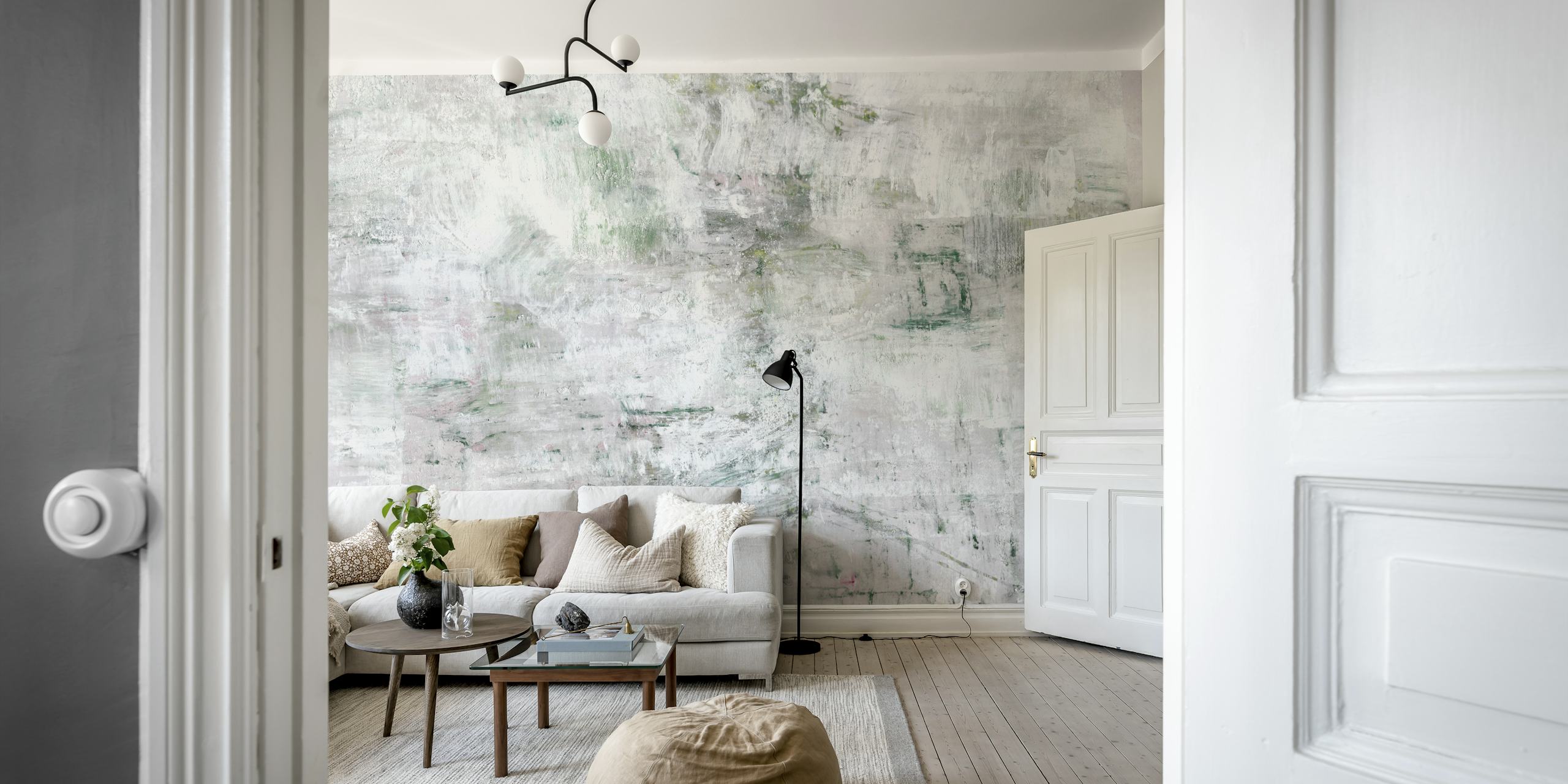 Valkoinen betonikuvioinen seinämaalaus hienoilla harmailla yksityiskohdilla