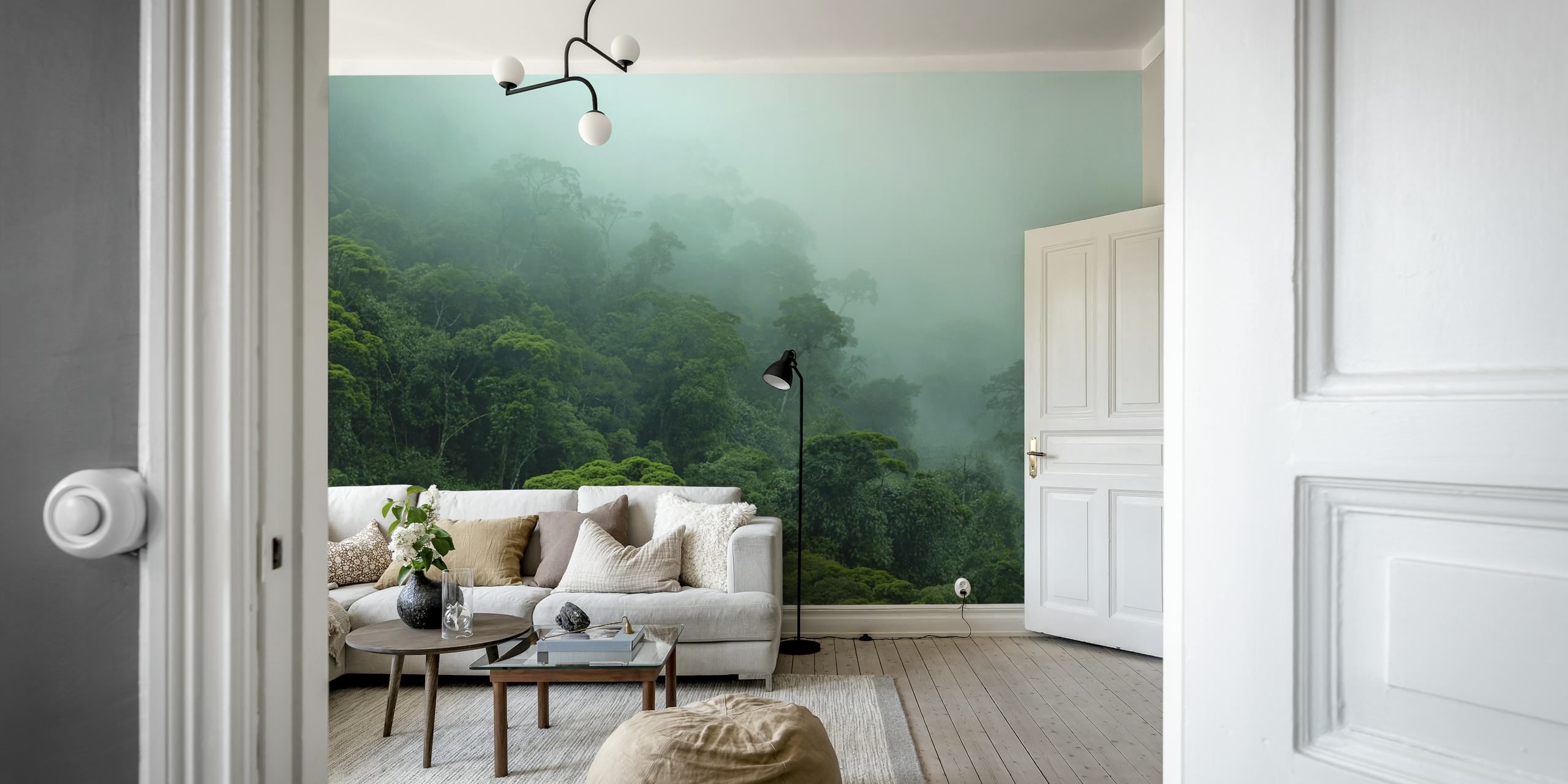 Nebliger Amazonas-Regenwald – Fototapete mit einem grünen, in Nebel gehüllten Blätterdach