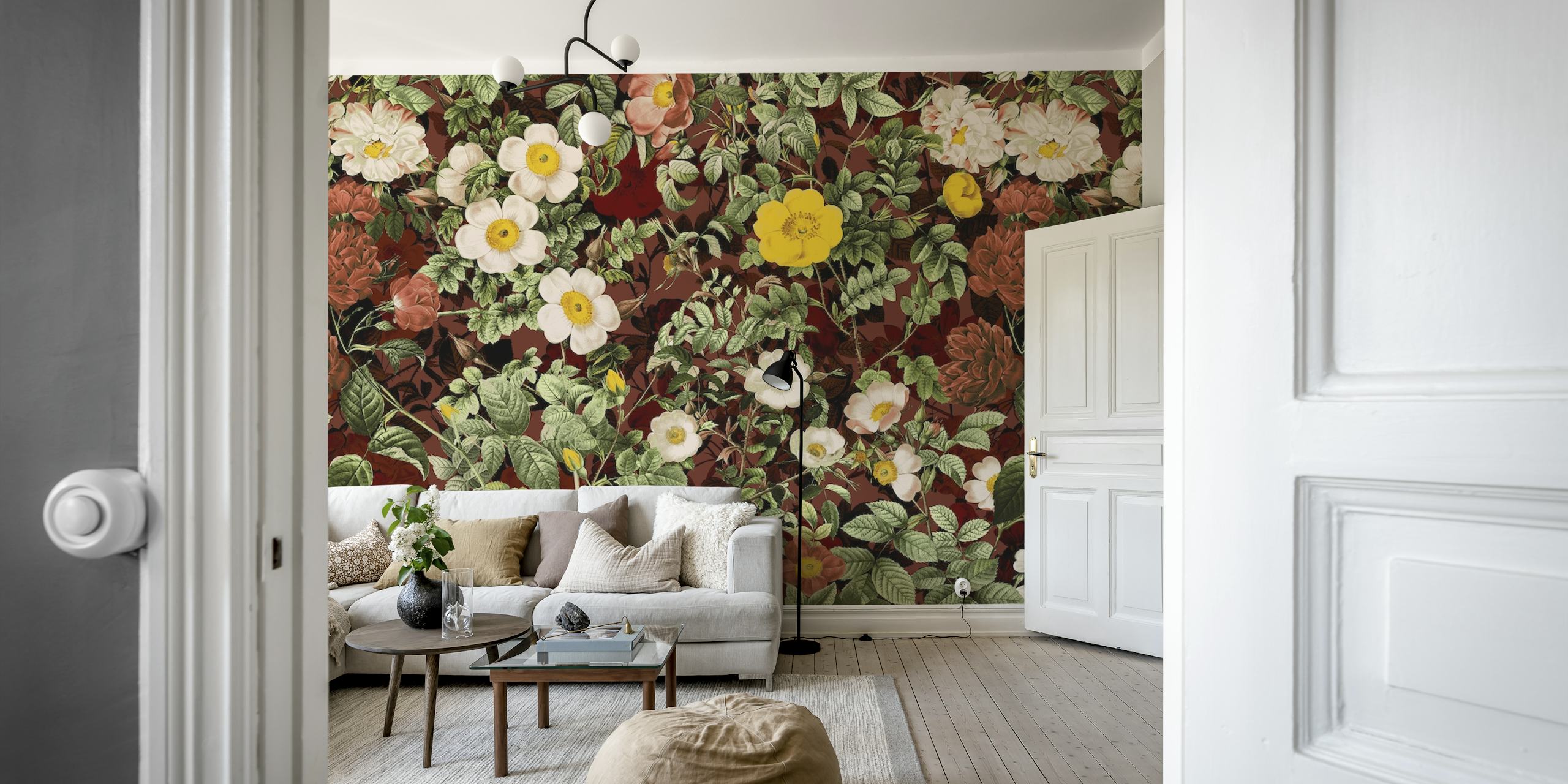 Bloemenpatroon behang in een kamer