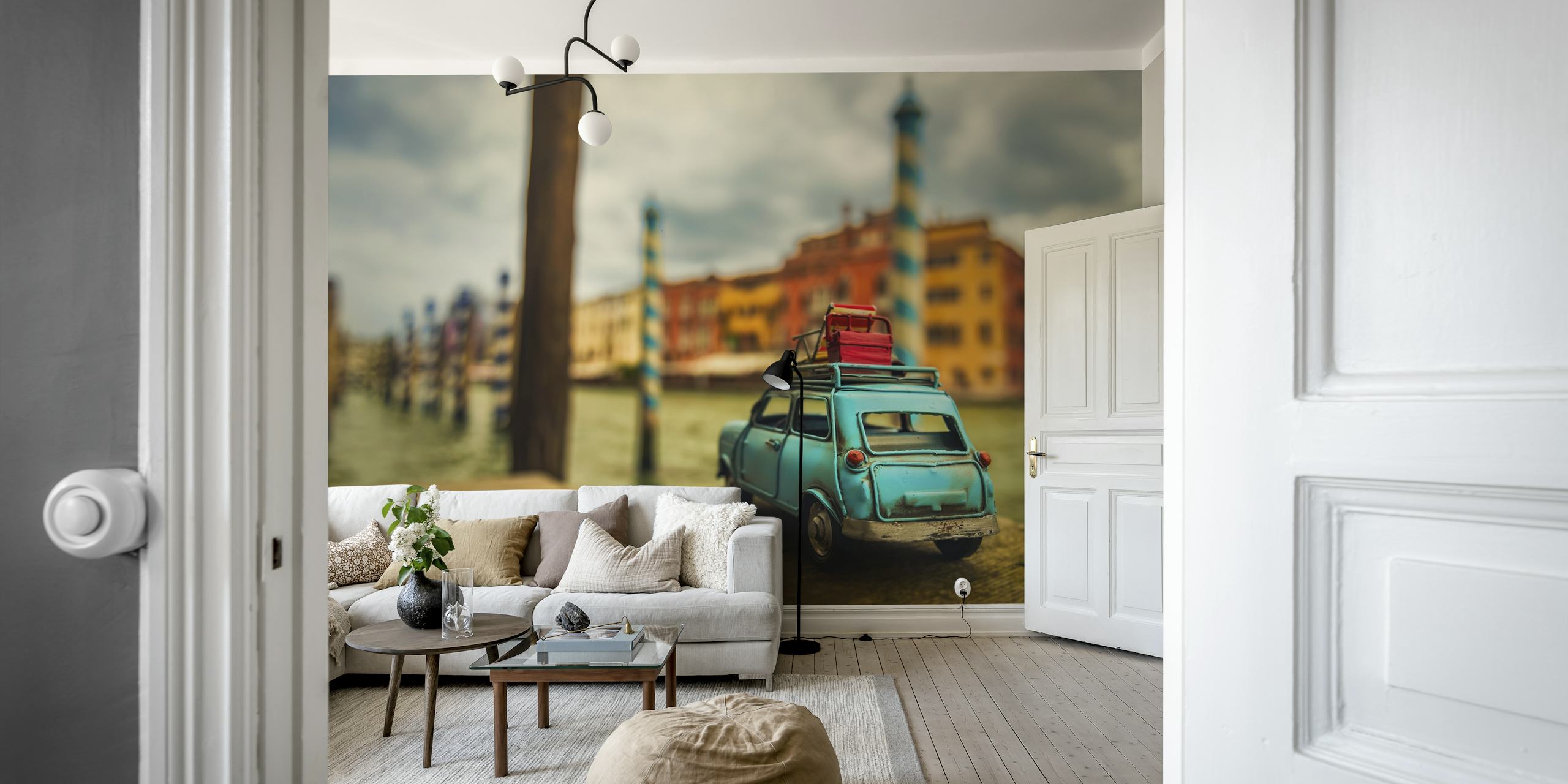 Venice-inspirert tapet som viser en leketøysbil