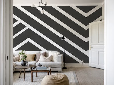 Black and white strokes I