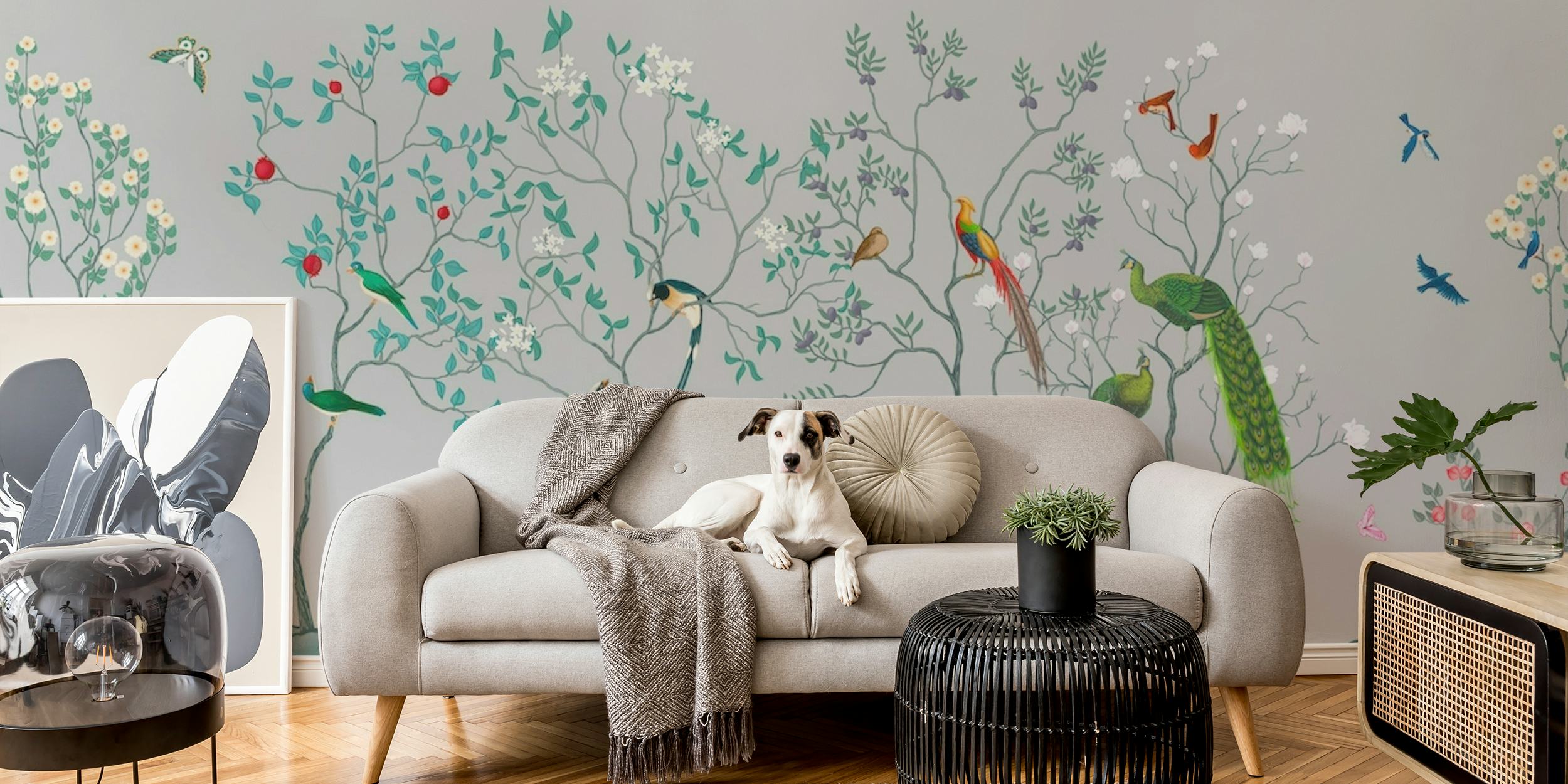 Chinoiserie vintage floral wallpaper