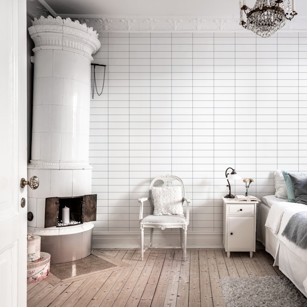 Horizontal Grid Pattern - White and Deep Blue