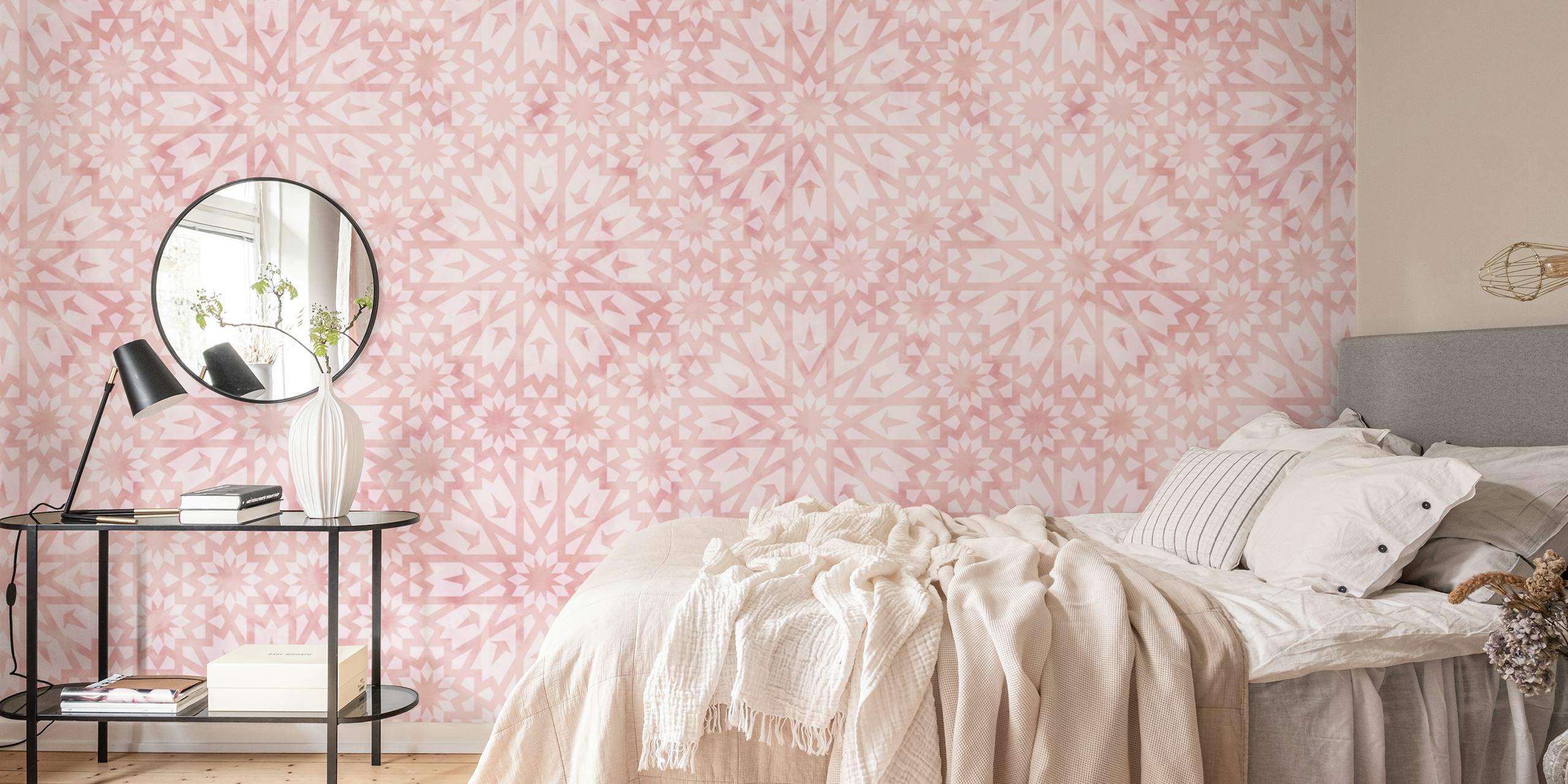 Tangier Tiles Light Pink Tapete in einem Raum