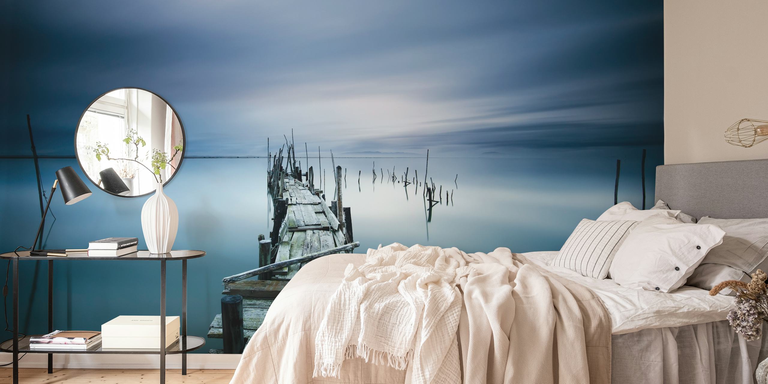 Timeless tapetdesign med stille vandscene