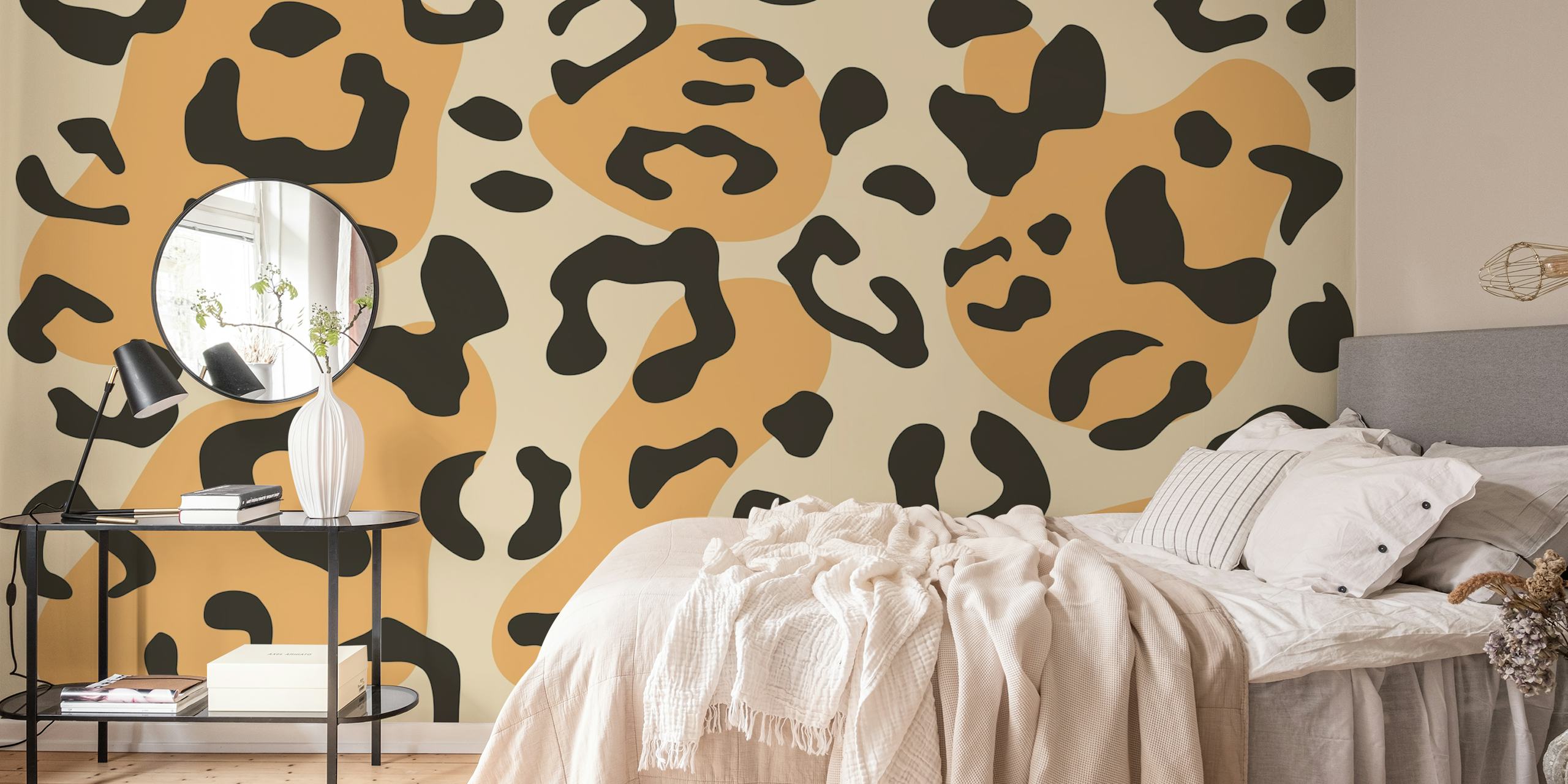 Chic Leopard Fantasy papel de parede em um quarto