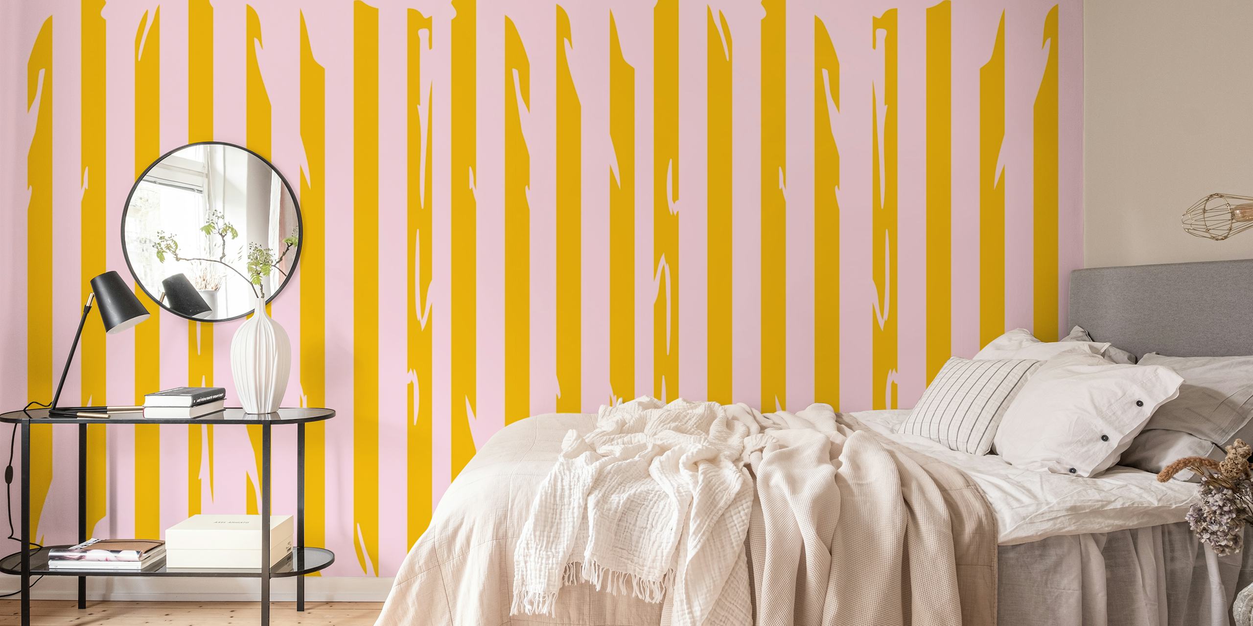 Gold stripes on pink background wallpaper