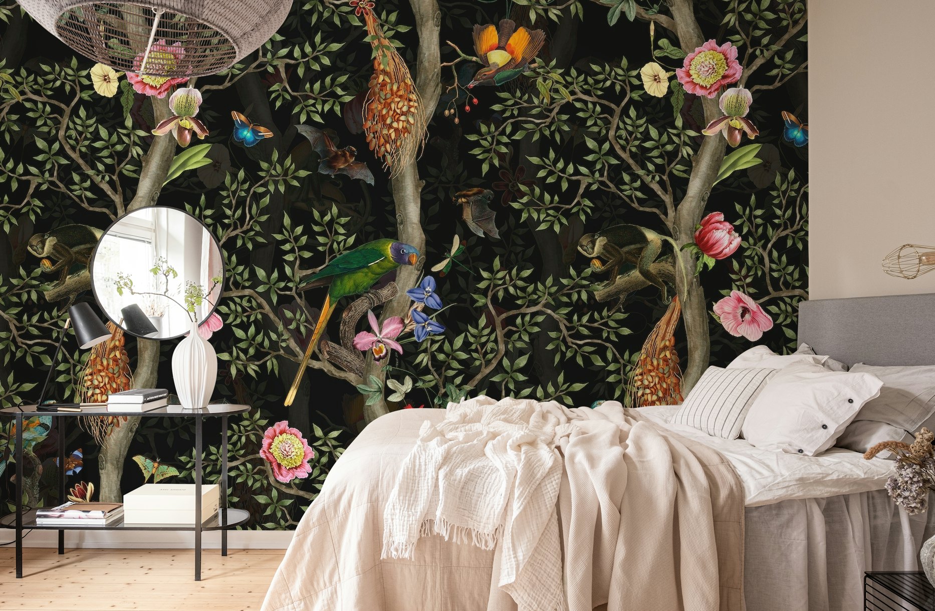 Chinoiserie Tropical Night wallpaper