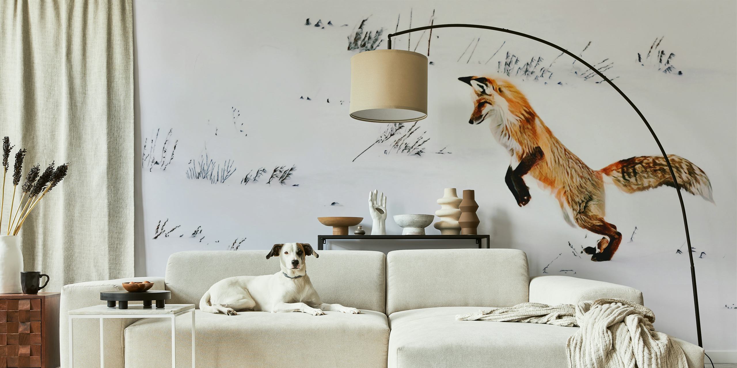 Winter Fox juega en la nieve